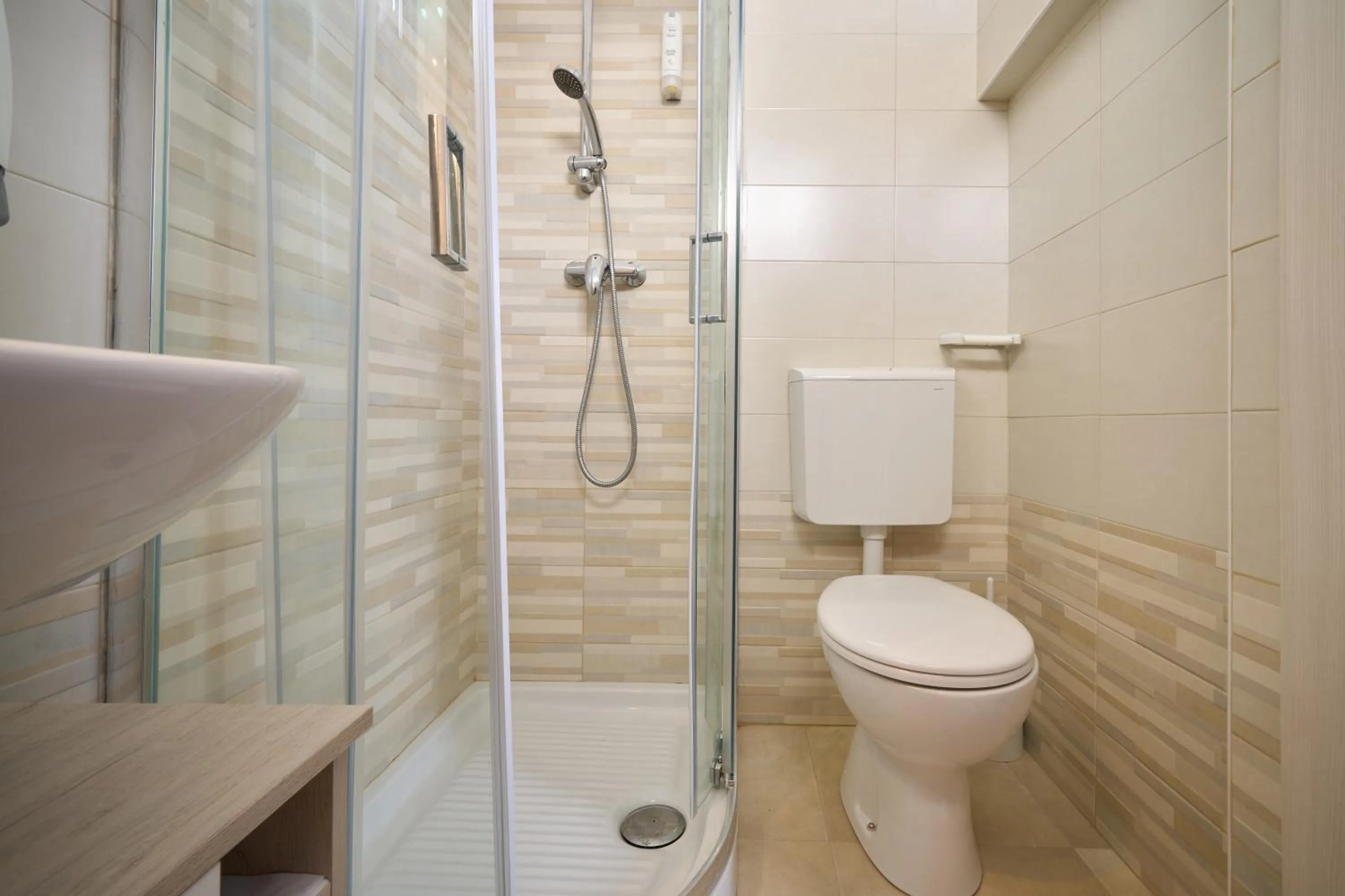 Shower in Hotel Villa Del Mar