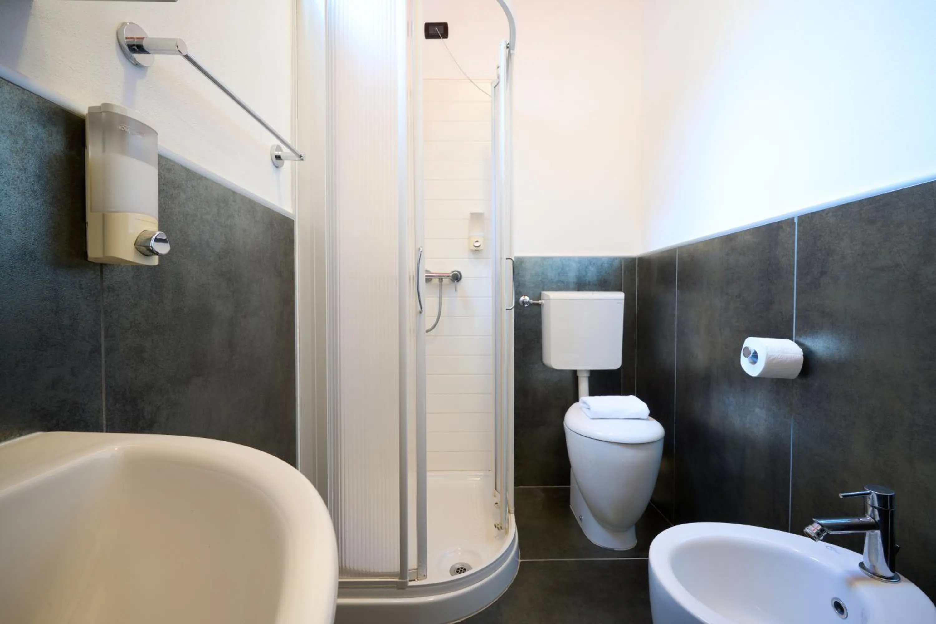 Shower in Hotel Villa Del Mar