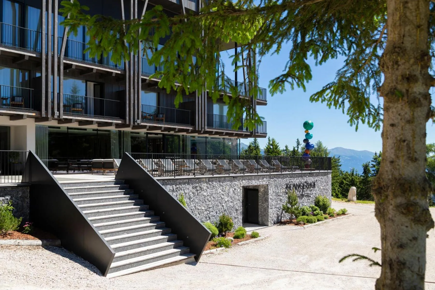 Property building in Hotel Olangerhof