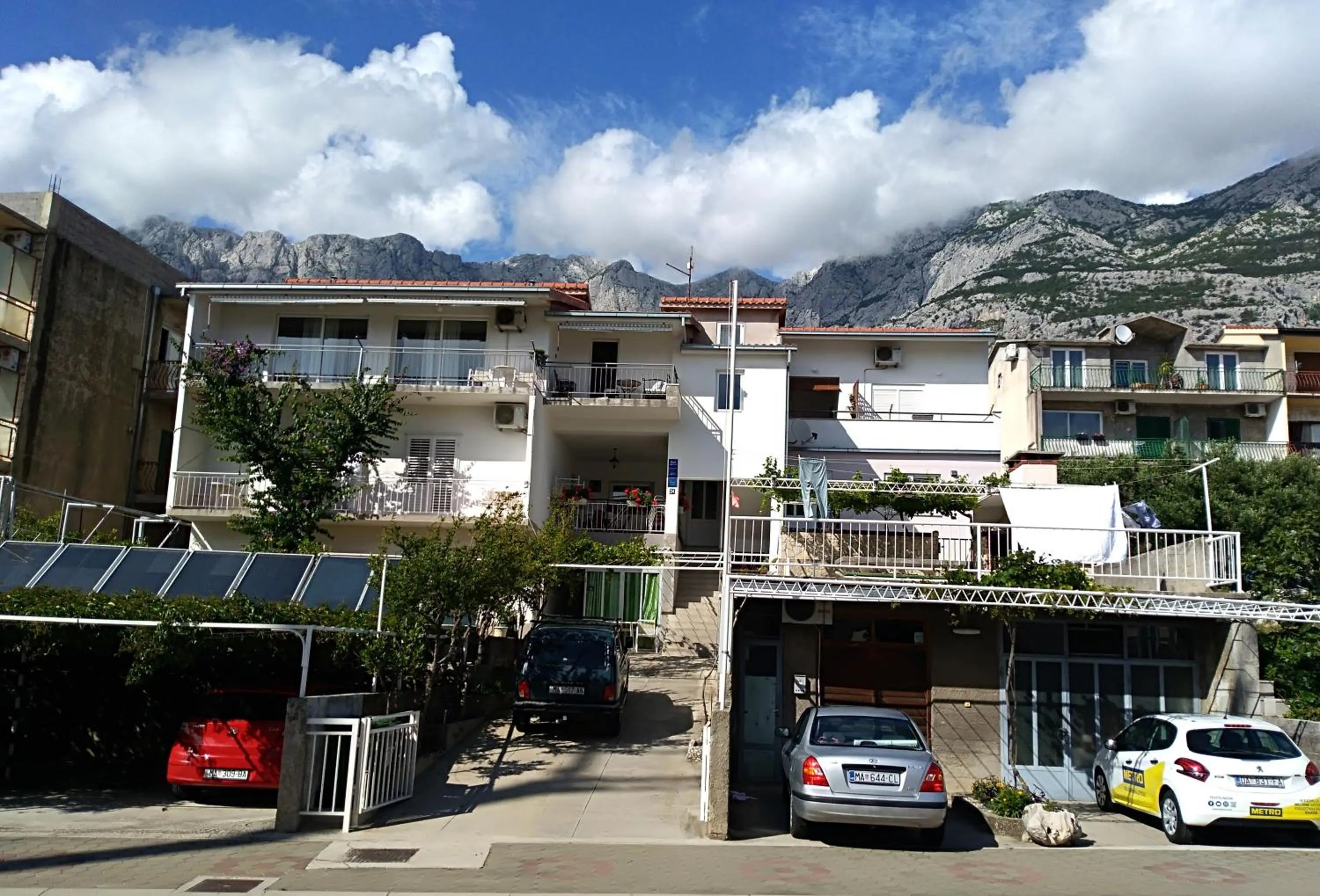 Property building in Villa Radić
