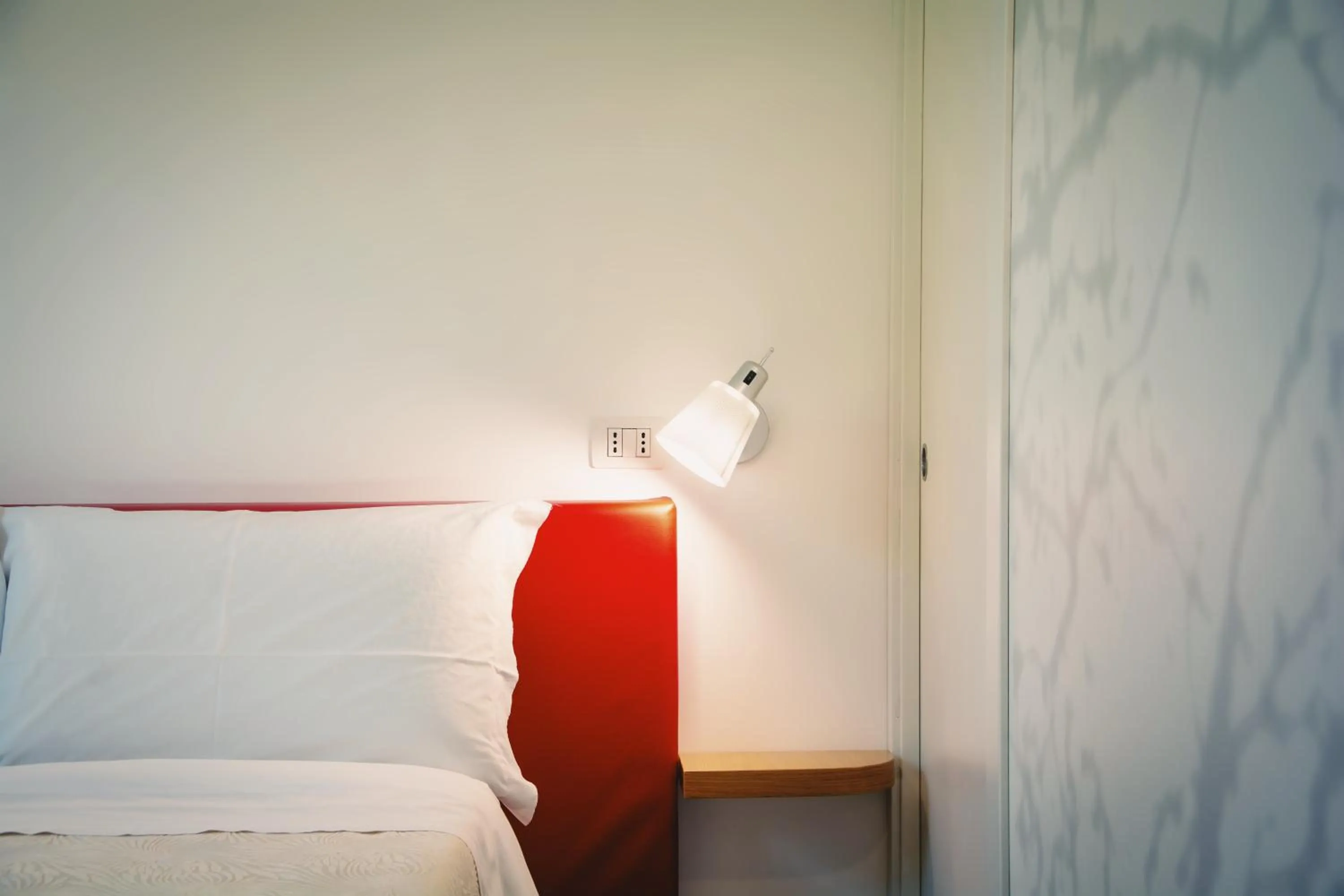 Photo of the whole room, Bed in Giardino Sul Duomo