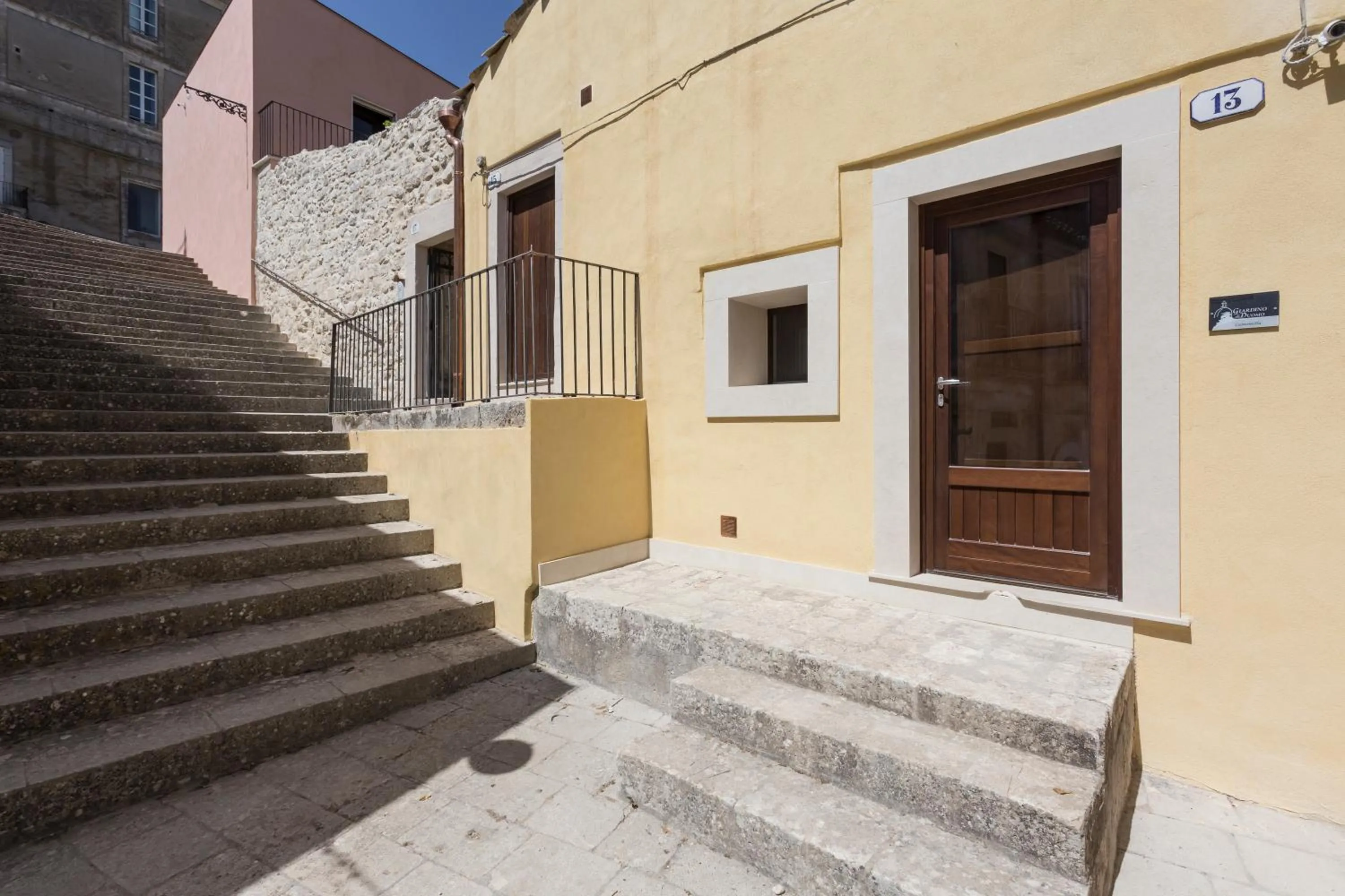 Facade/entrance in Giardino Sul Duomo