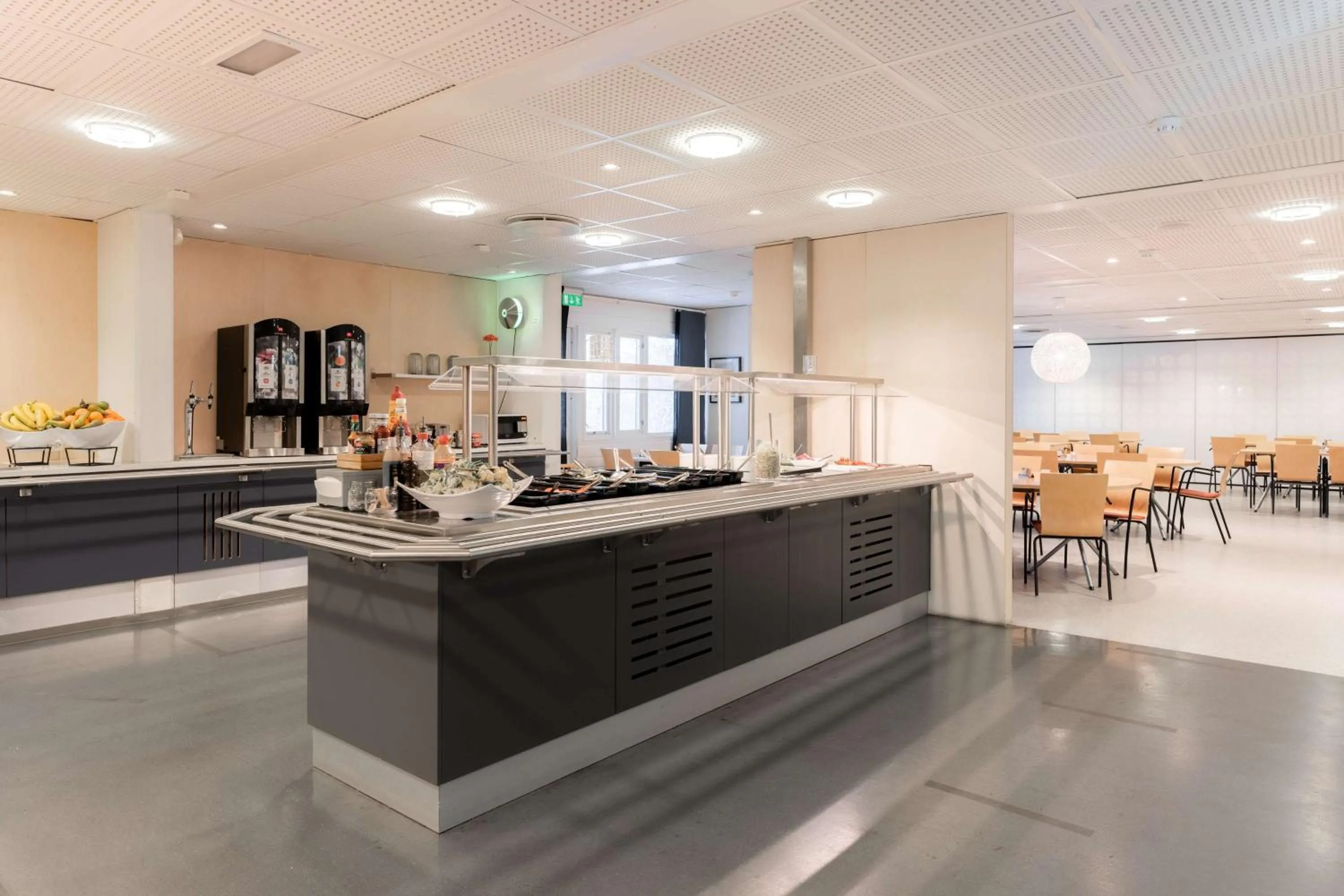 Restaurant/places to eat in Olympiatoppen Sportshotel - Scandic Partner