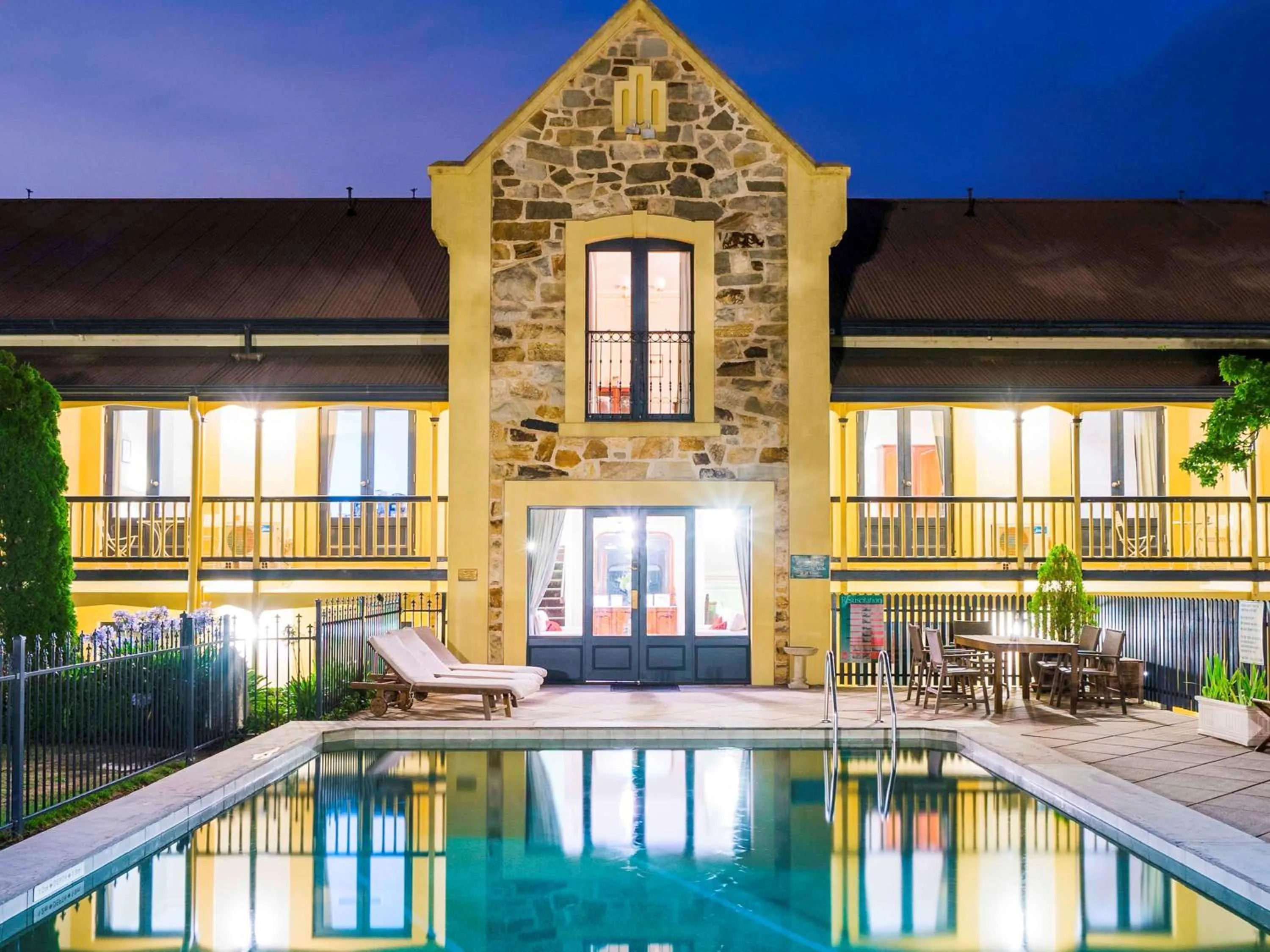 On site in Mount Lofty House & Estate Adelaide Hills