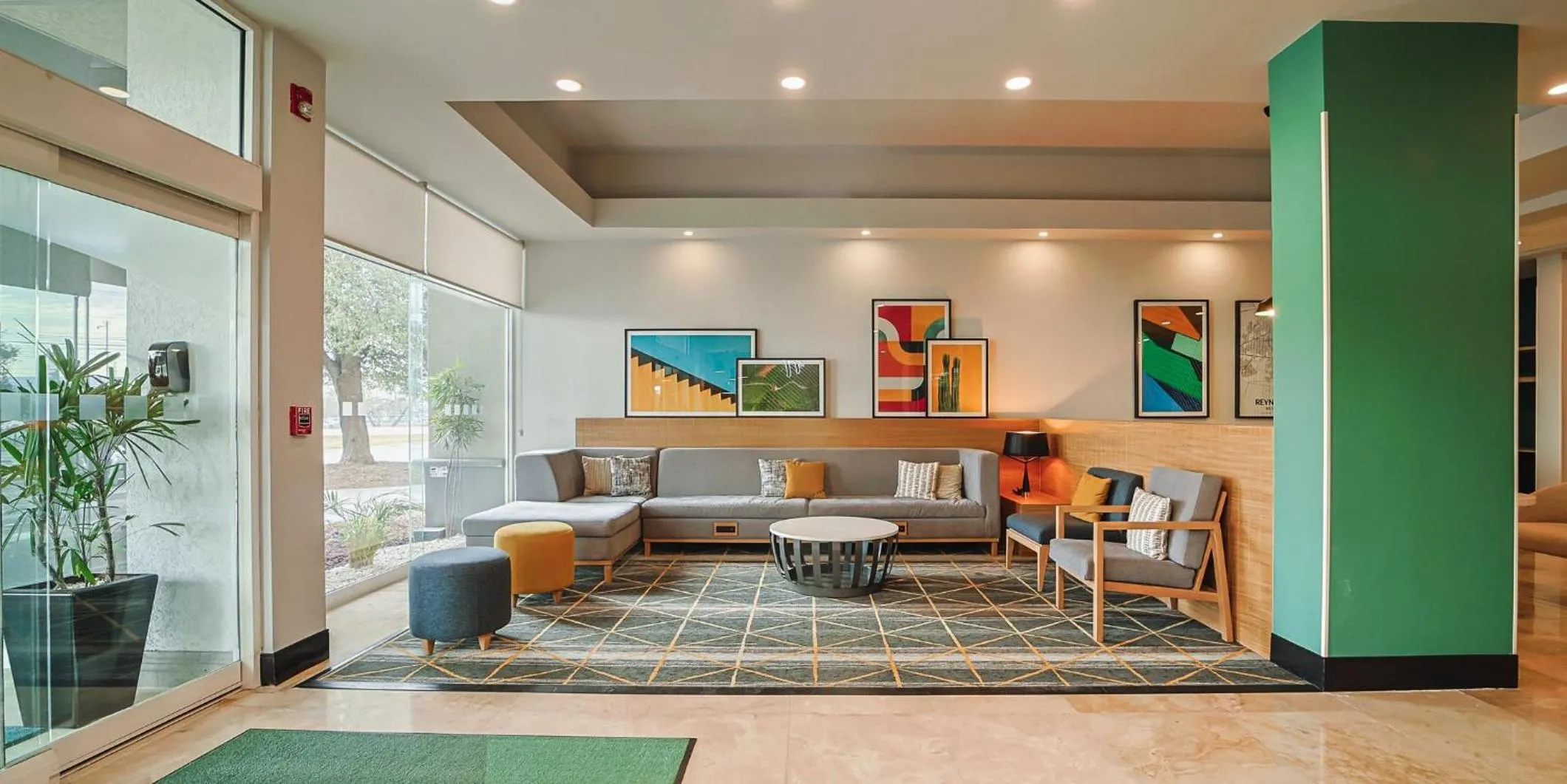 Property building in Holiday Inn Reynosa Industrial Poniente by IHG