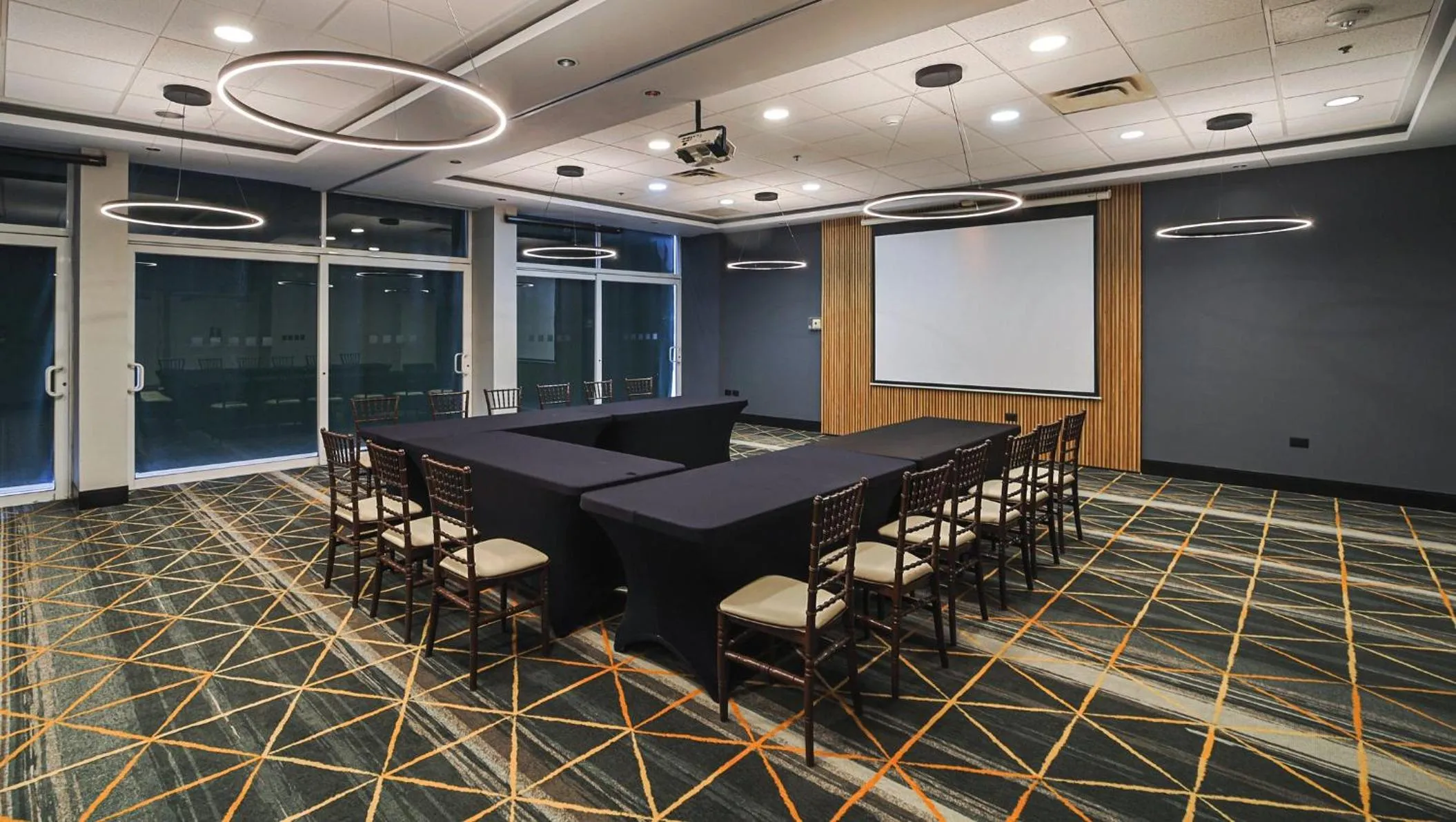 Meeting/conference room in Holiday Inn Reynosa Industrial Poniente by IHG
