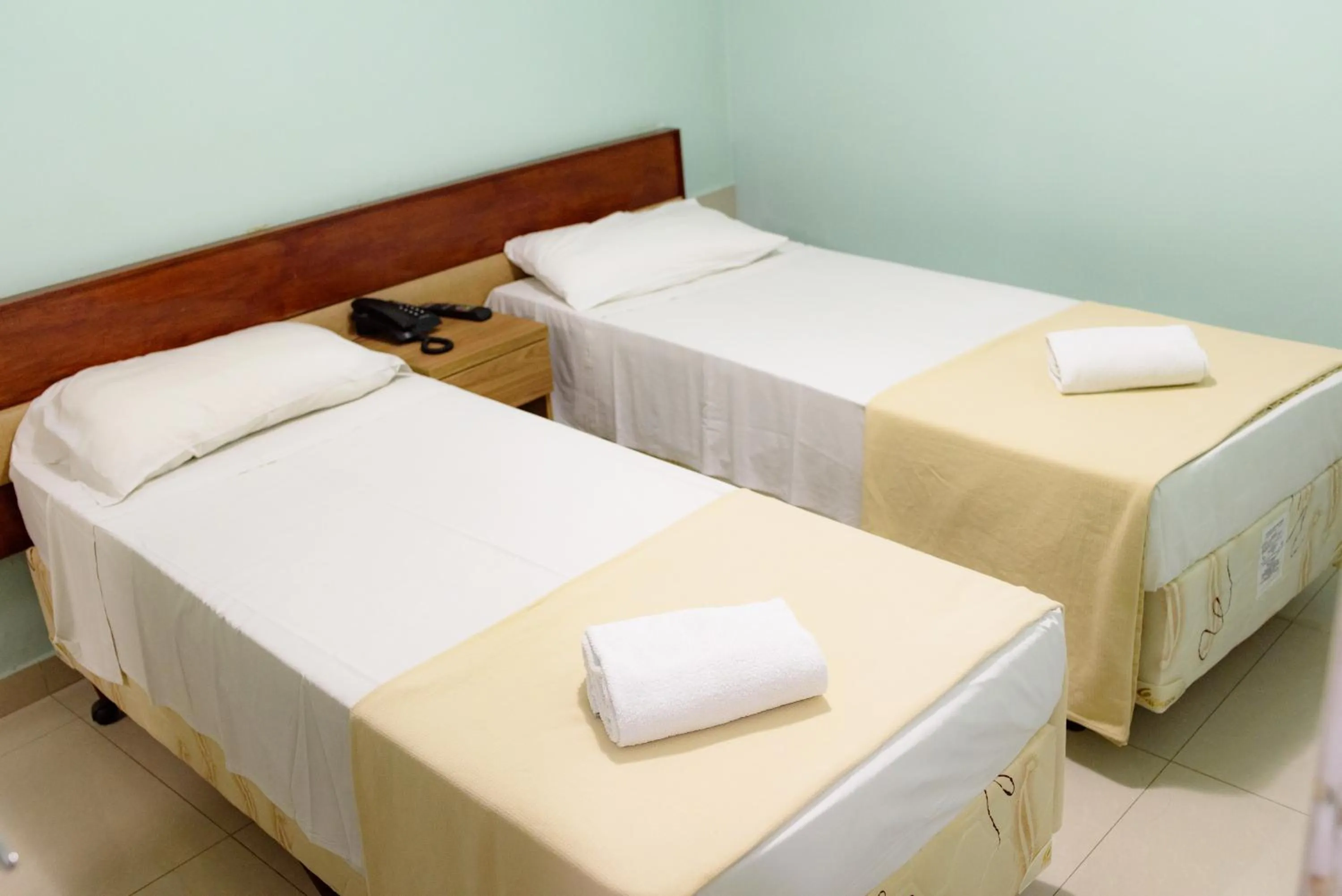 Bed in Gamboa Rio Hotel