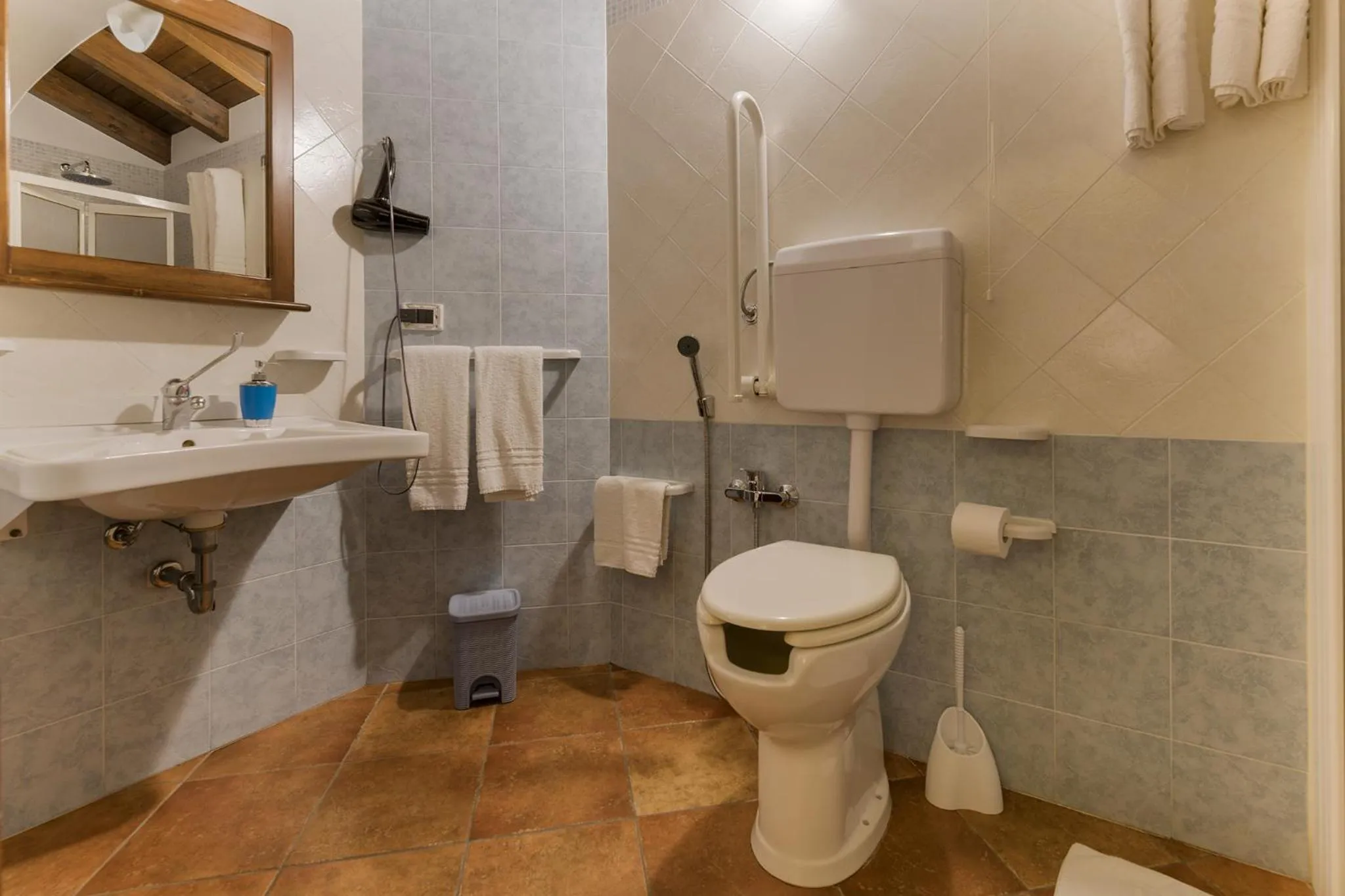 Bathroom in B&B Le Oasi