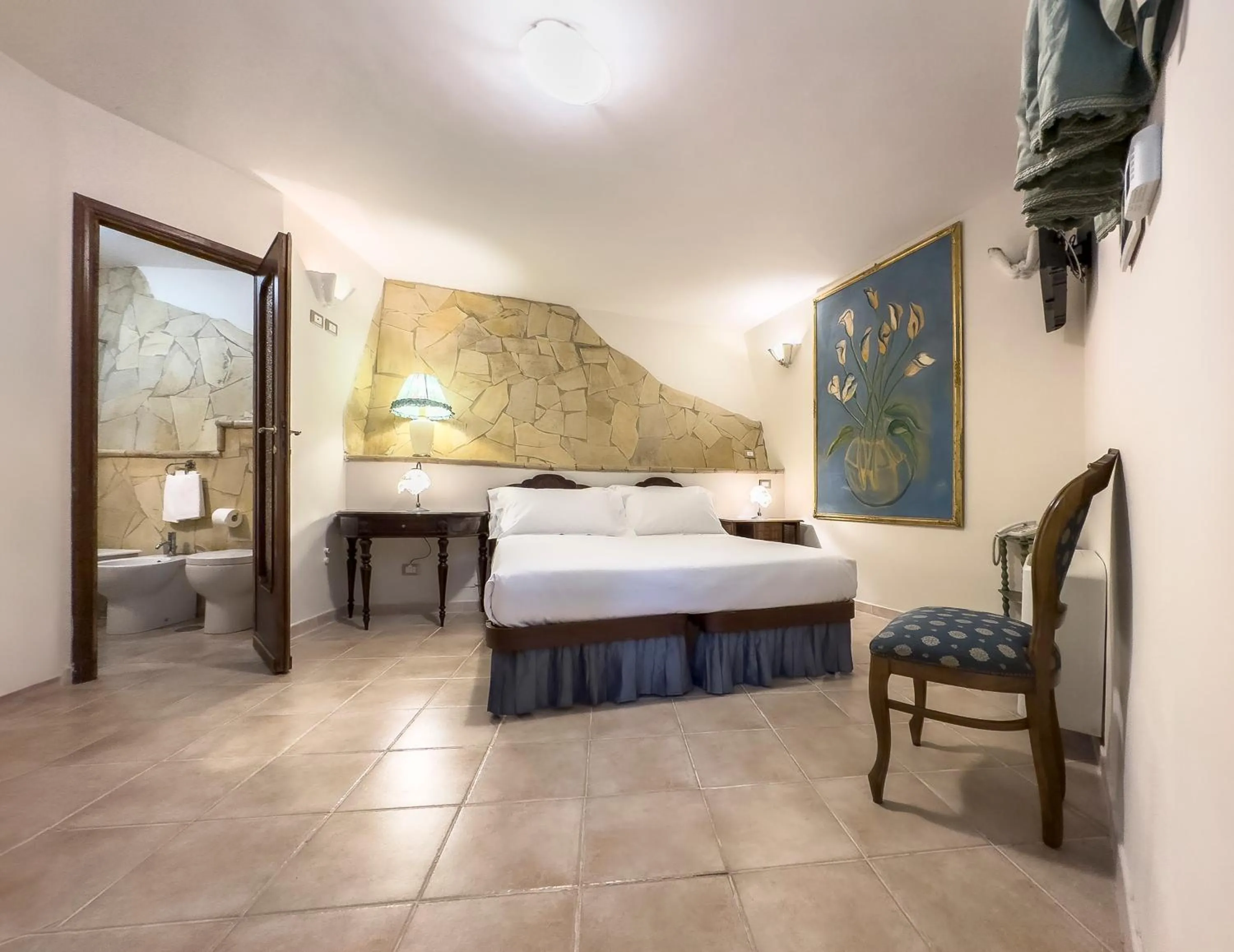 Bedroom, Bed in Villa Clodia Relais