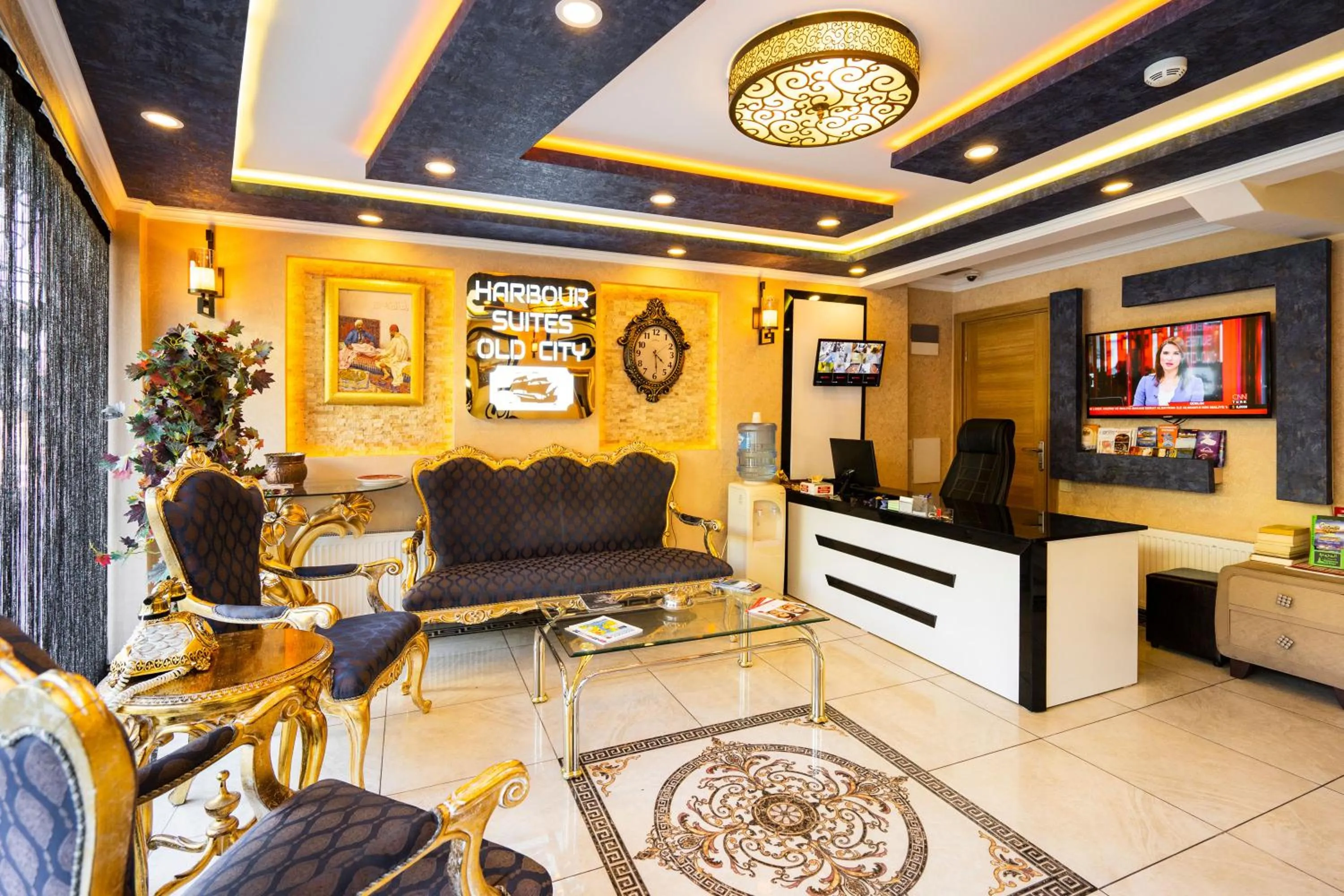 Facade/entrance in Harbour Suites Old City