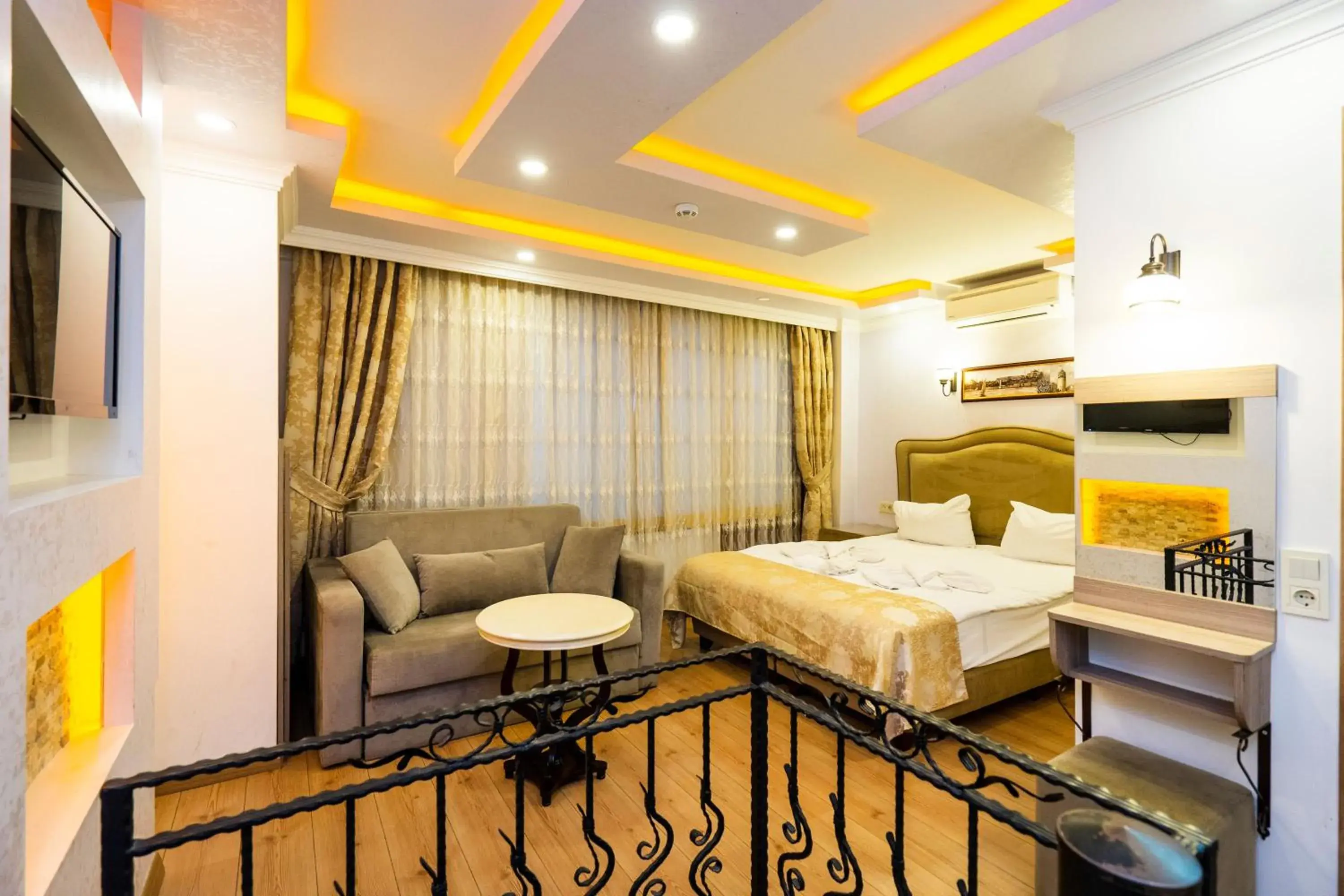 Duplex Apartment in Harbour Suites Old City Duplex Apartment in Harbour Suites Old City