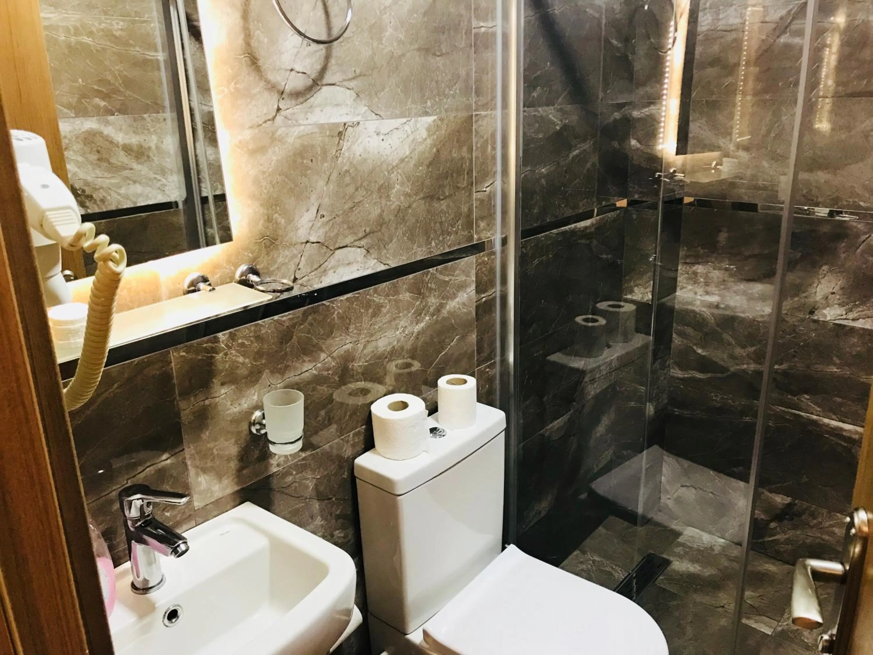 Bathroom in Harbour Suites Old City