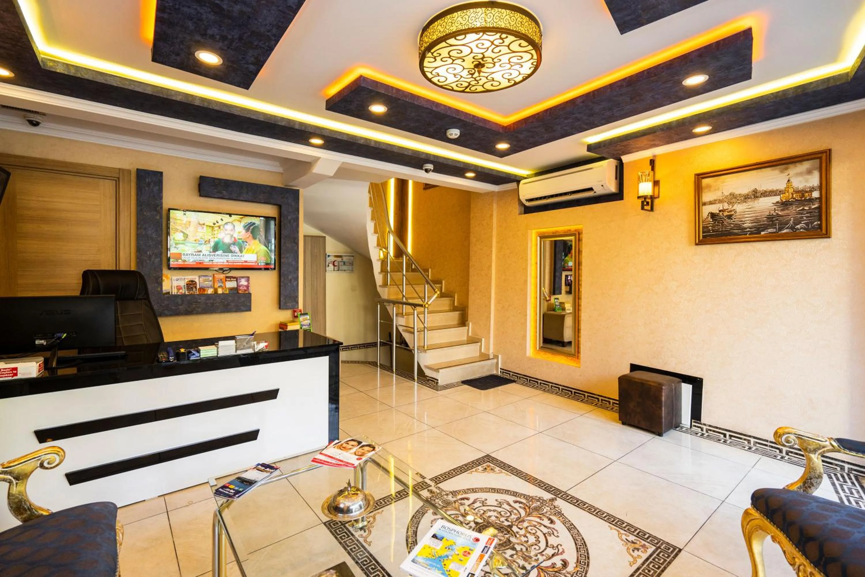 Property building in Harbour Suites Old City