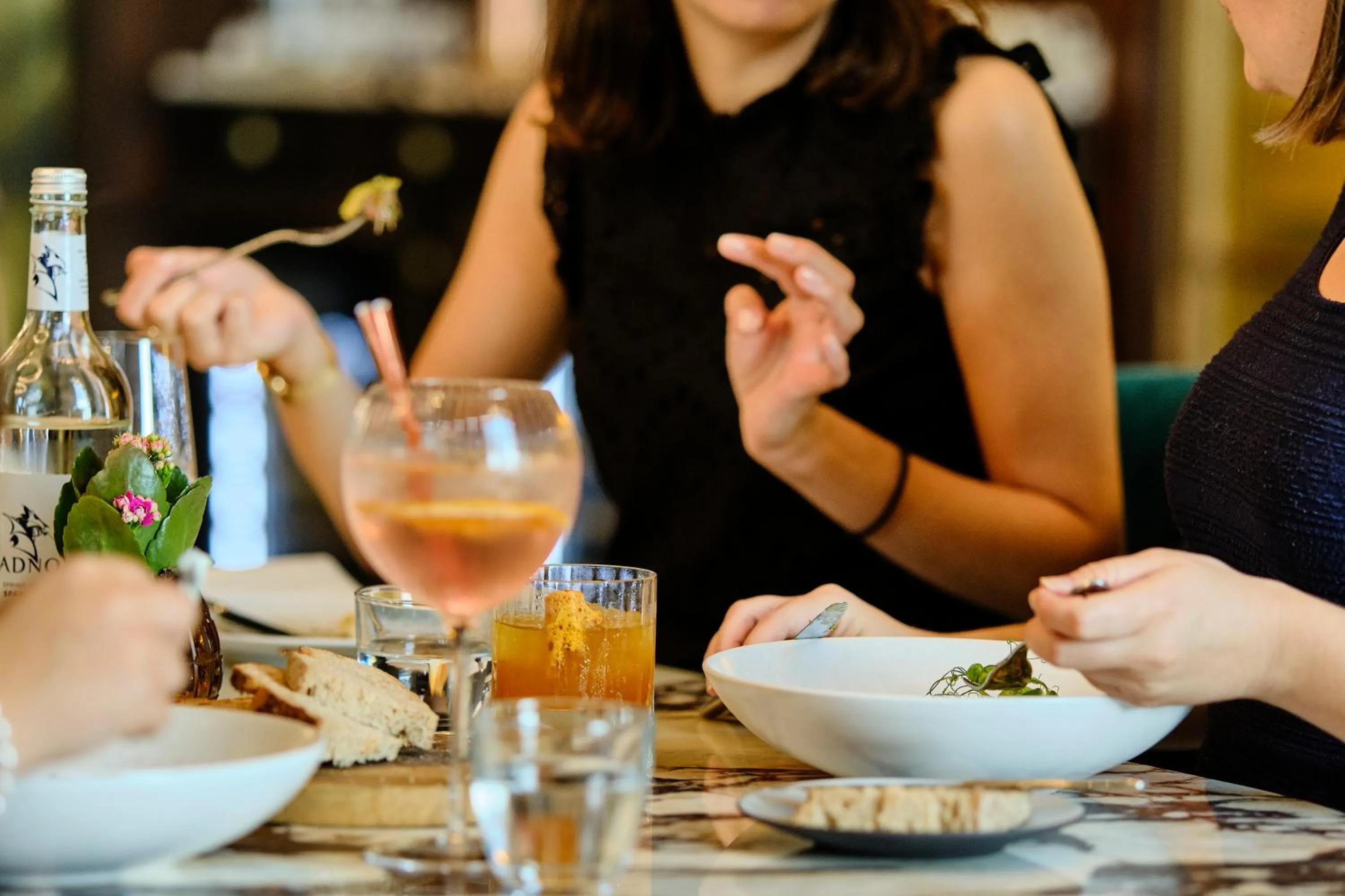 Restaurant/places to eat in Sofitel London St James