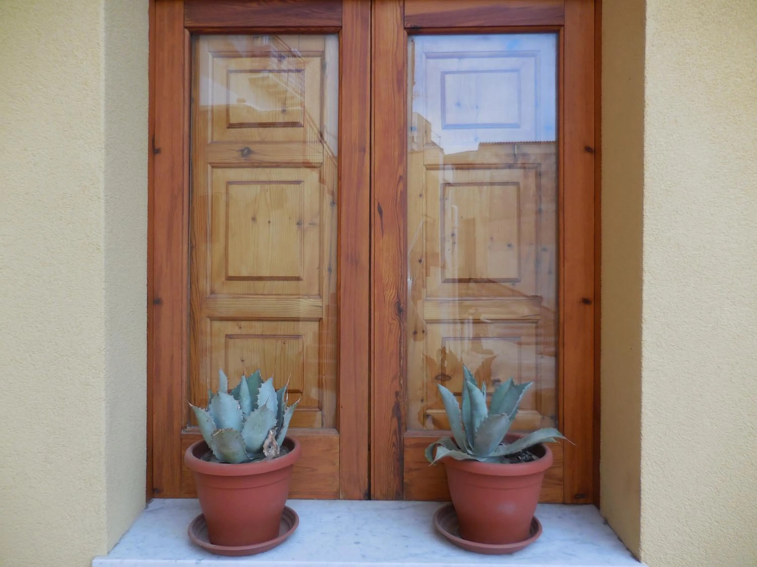 Decorative detail in Le Casette del Porto di Sciacca