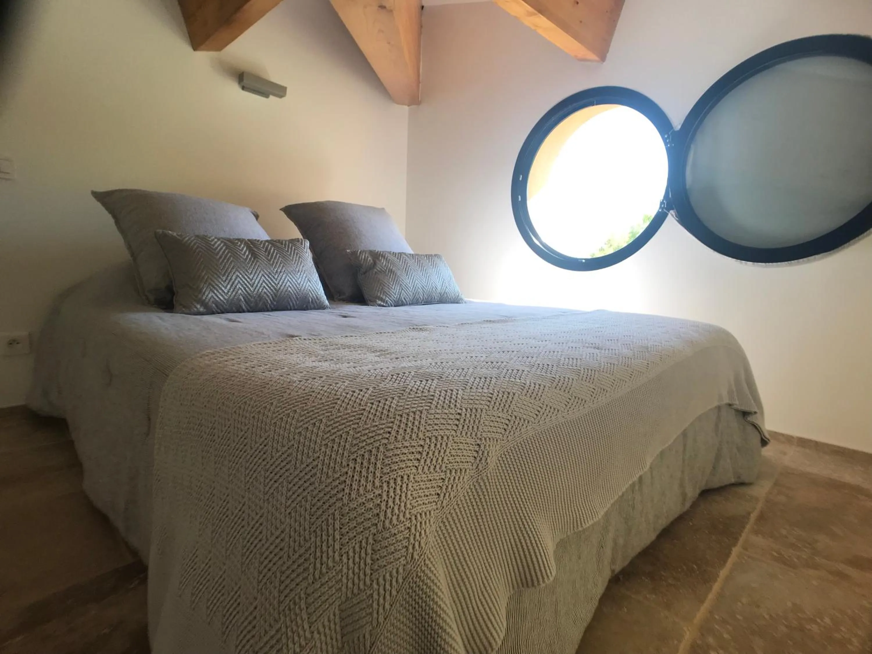 Bed in Mer et Provence