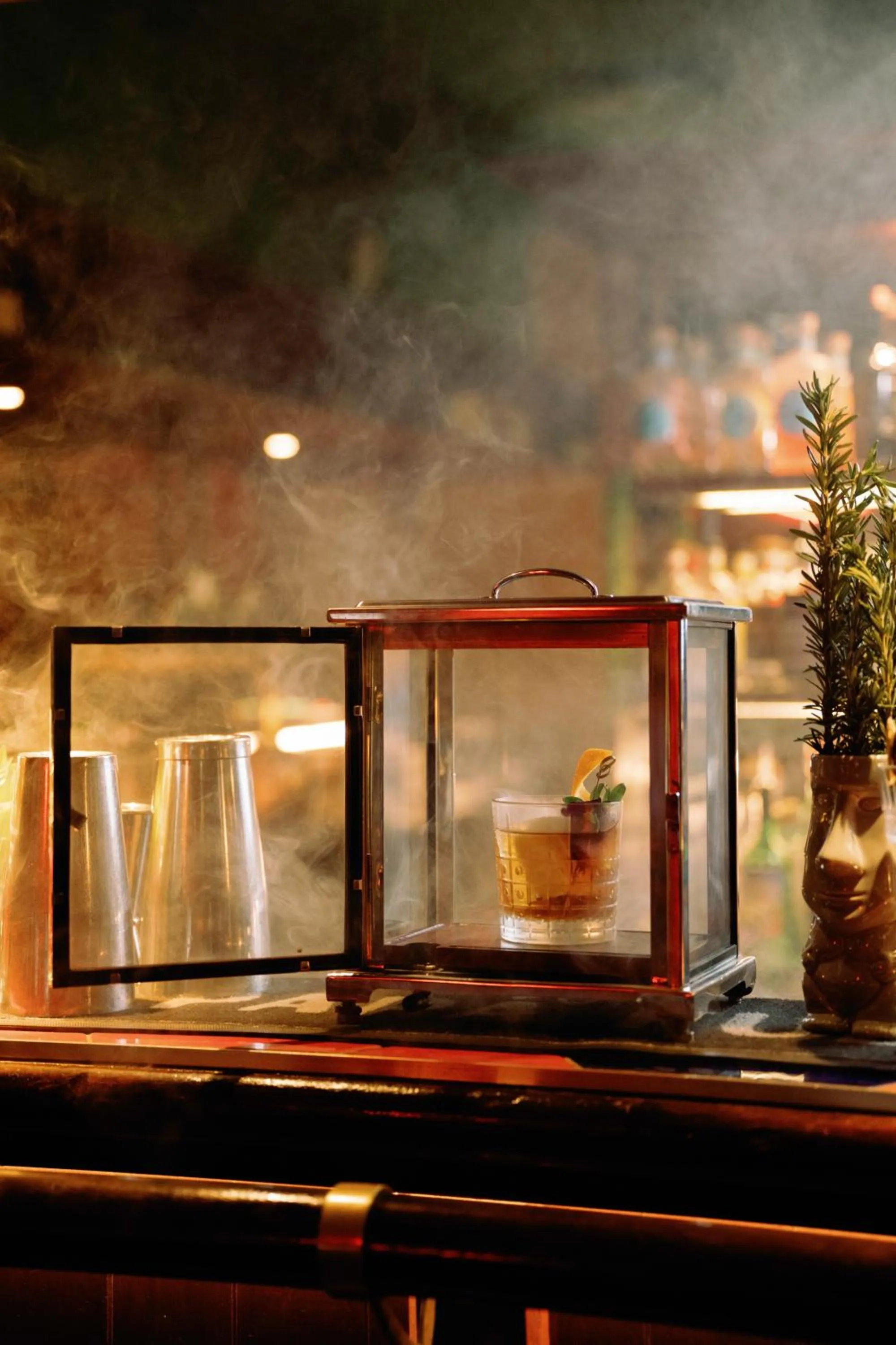 Restaurant/places to eat in The Continental Hotel