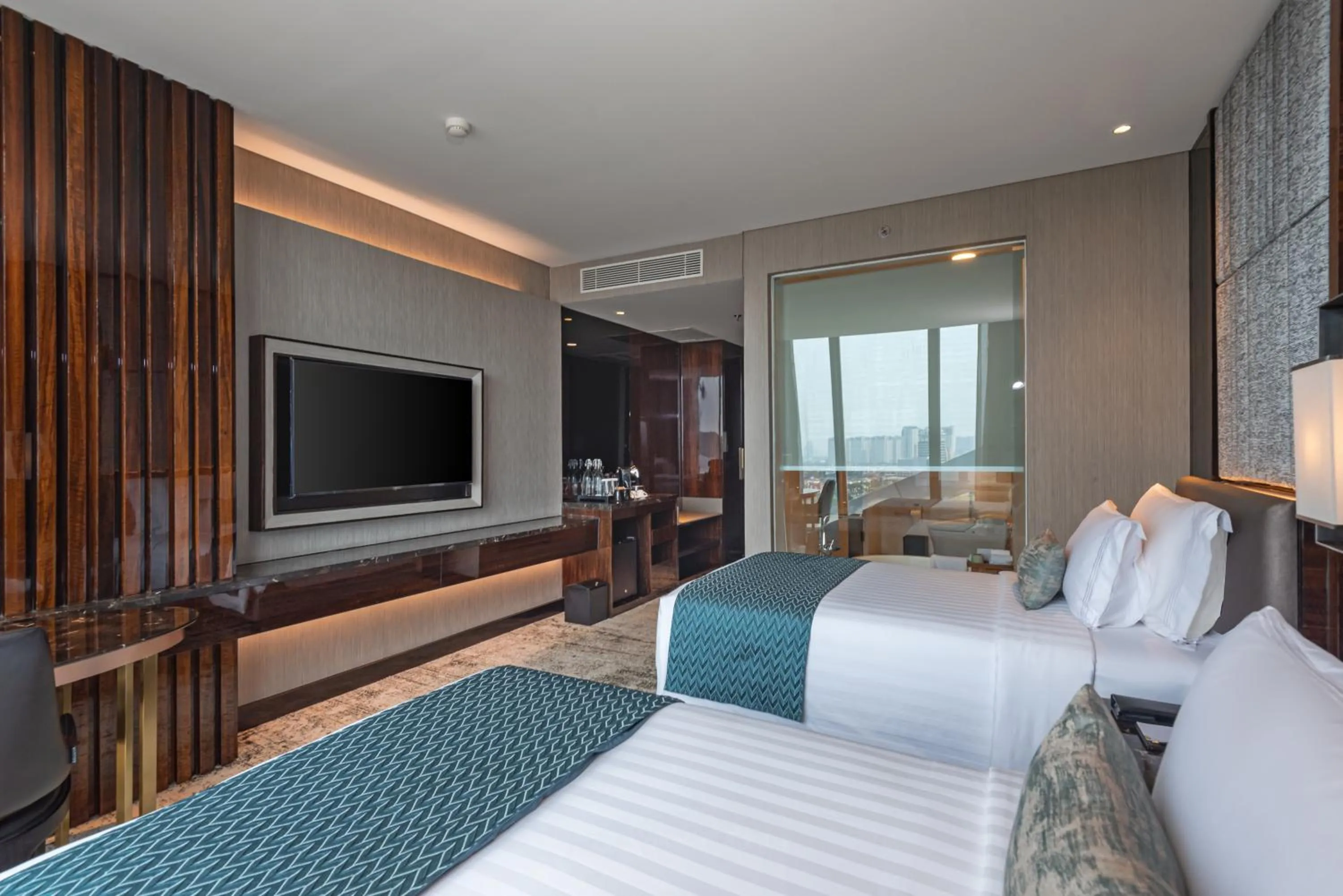 Bed in JHL Solitaire Gading Serpong