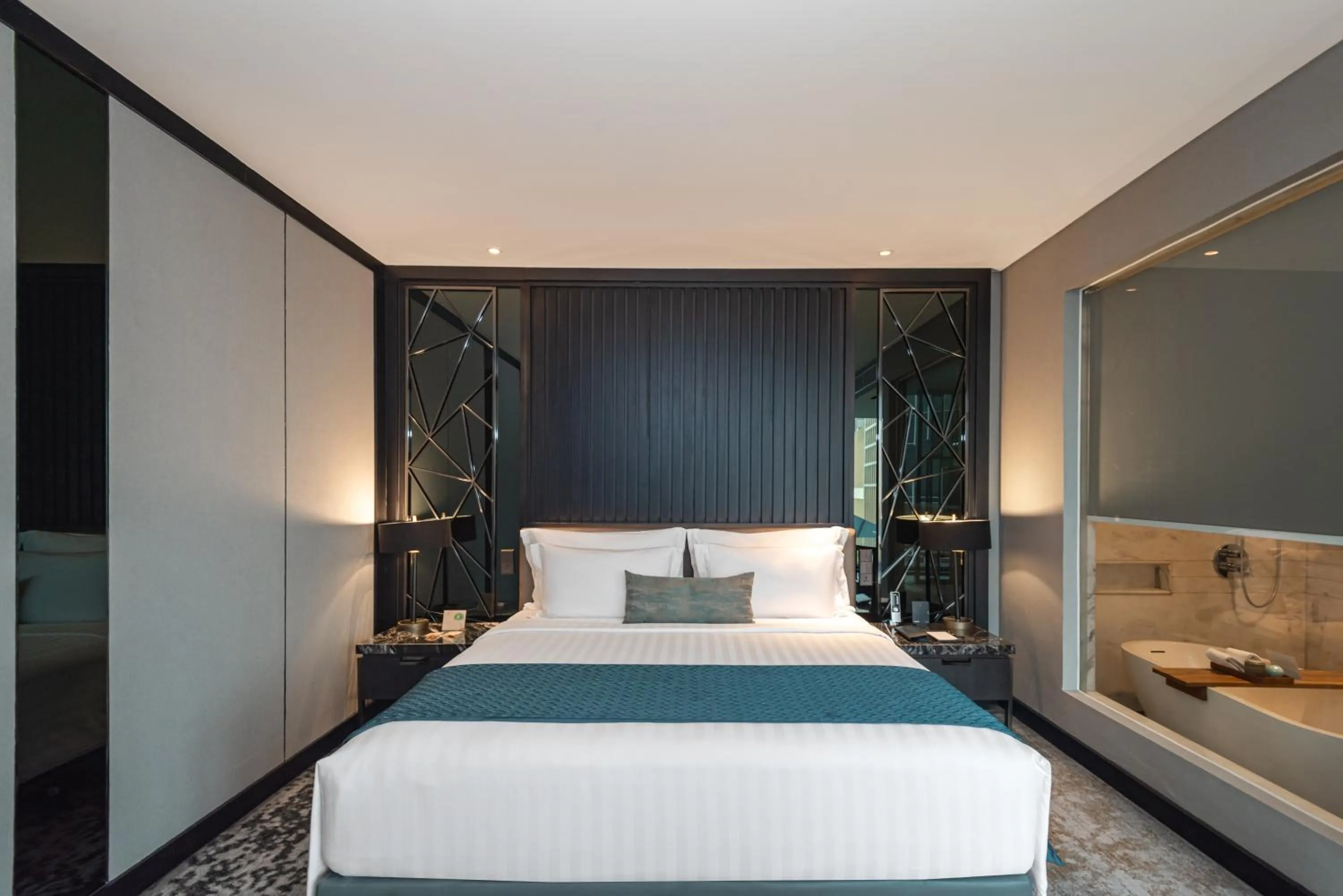 Bed in JHL Solitaire Gading Serpong