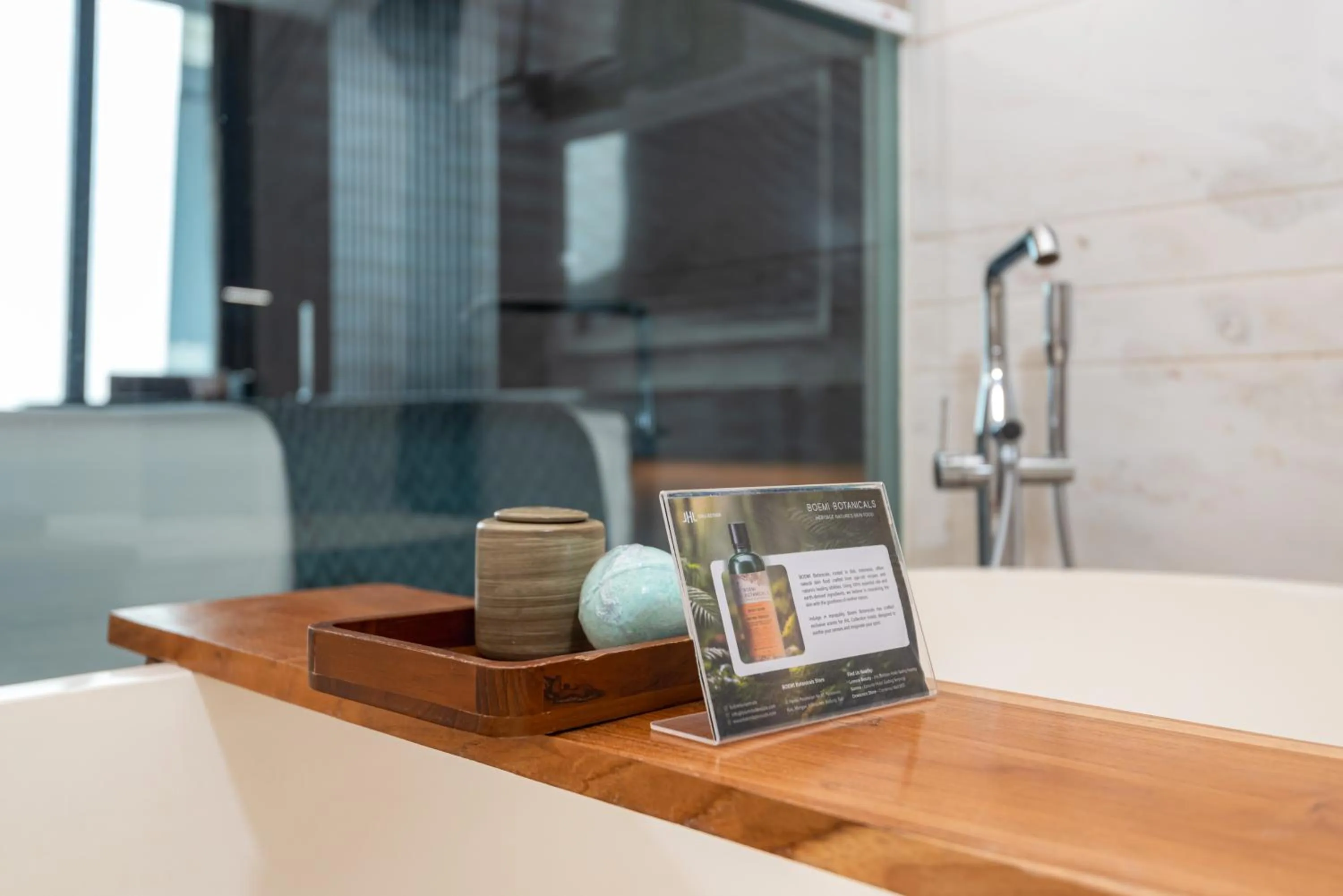 Bathroom in JHL Solitaire Gading Serpong