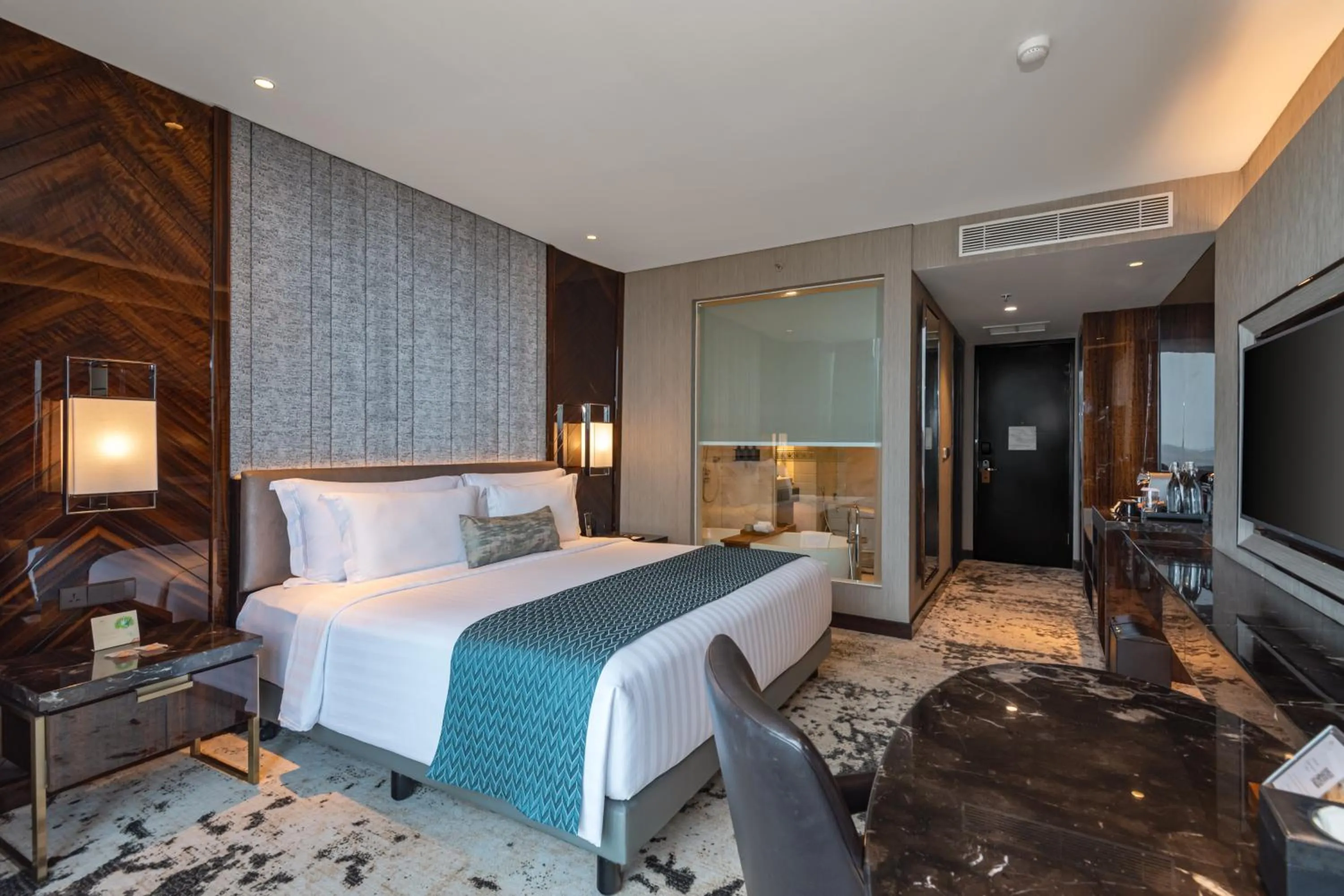 Bed in JHL Solitaire Gading Serpong