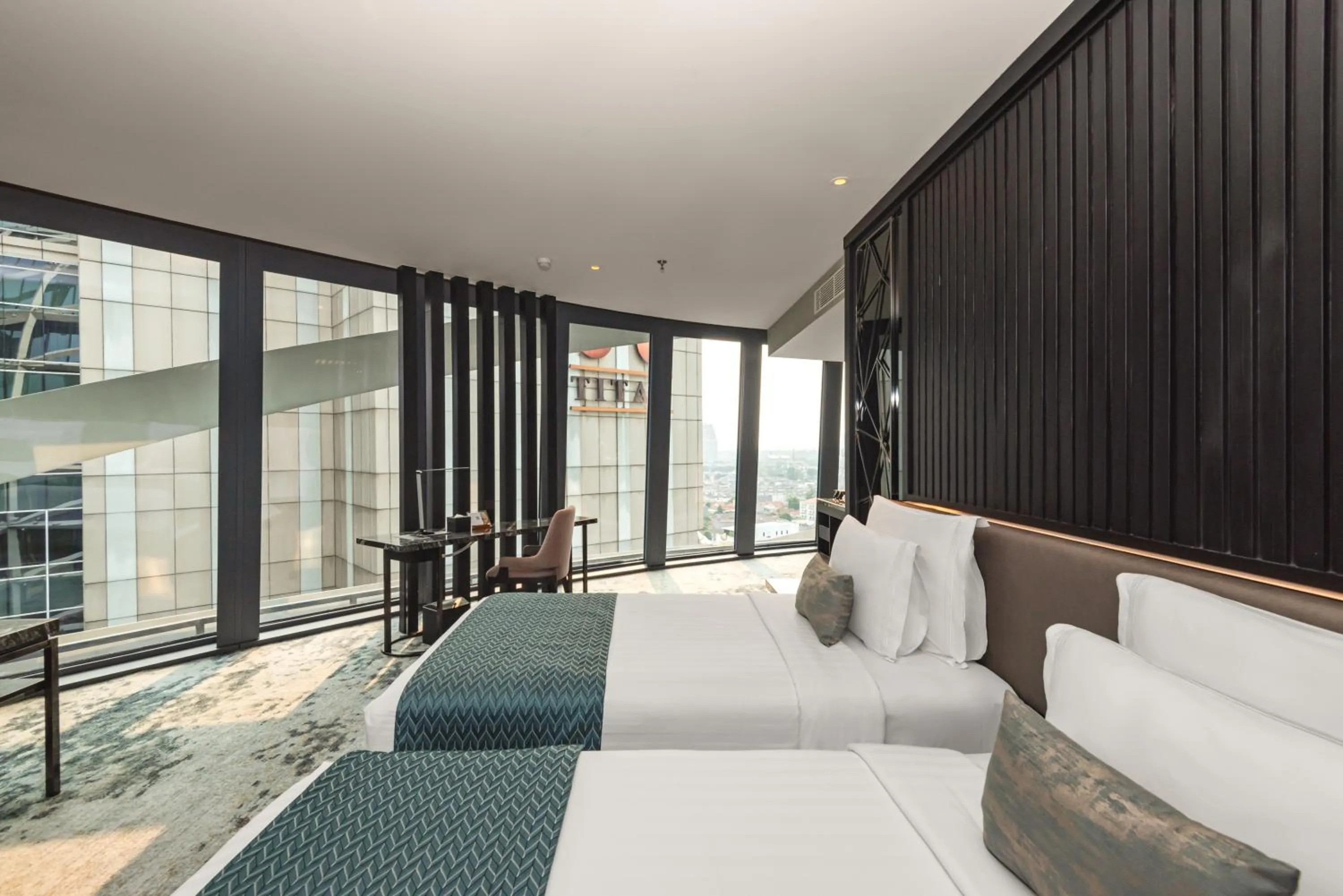 Bed in JHL Solitaire Gading Serpong