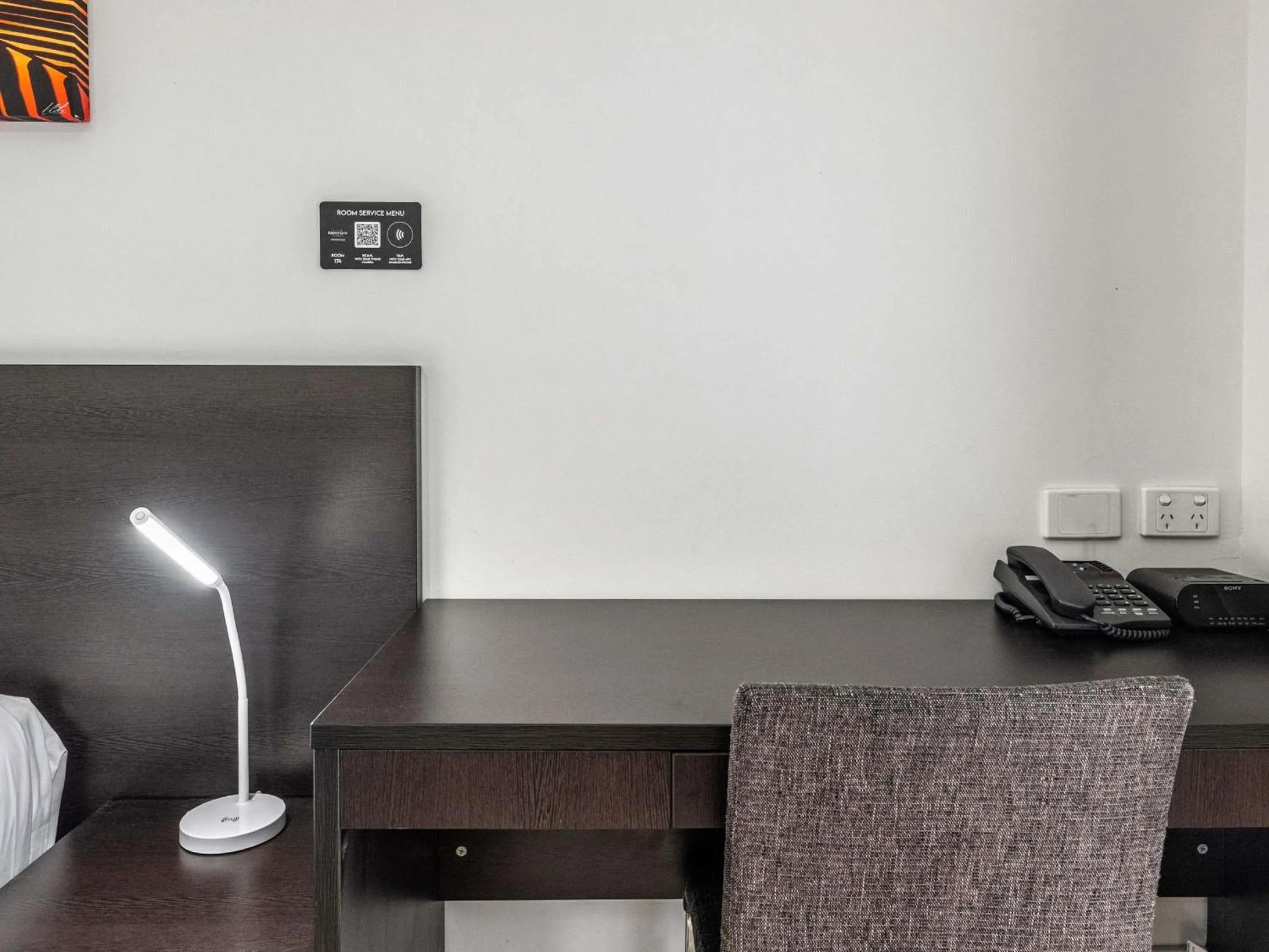 Bedroom in Mercure Townsville