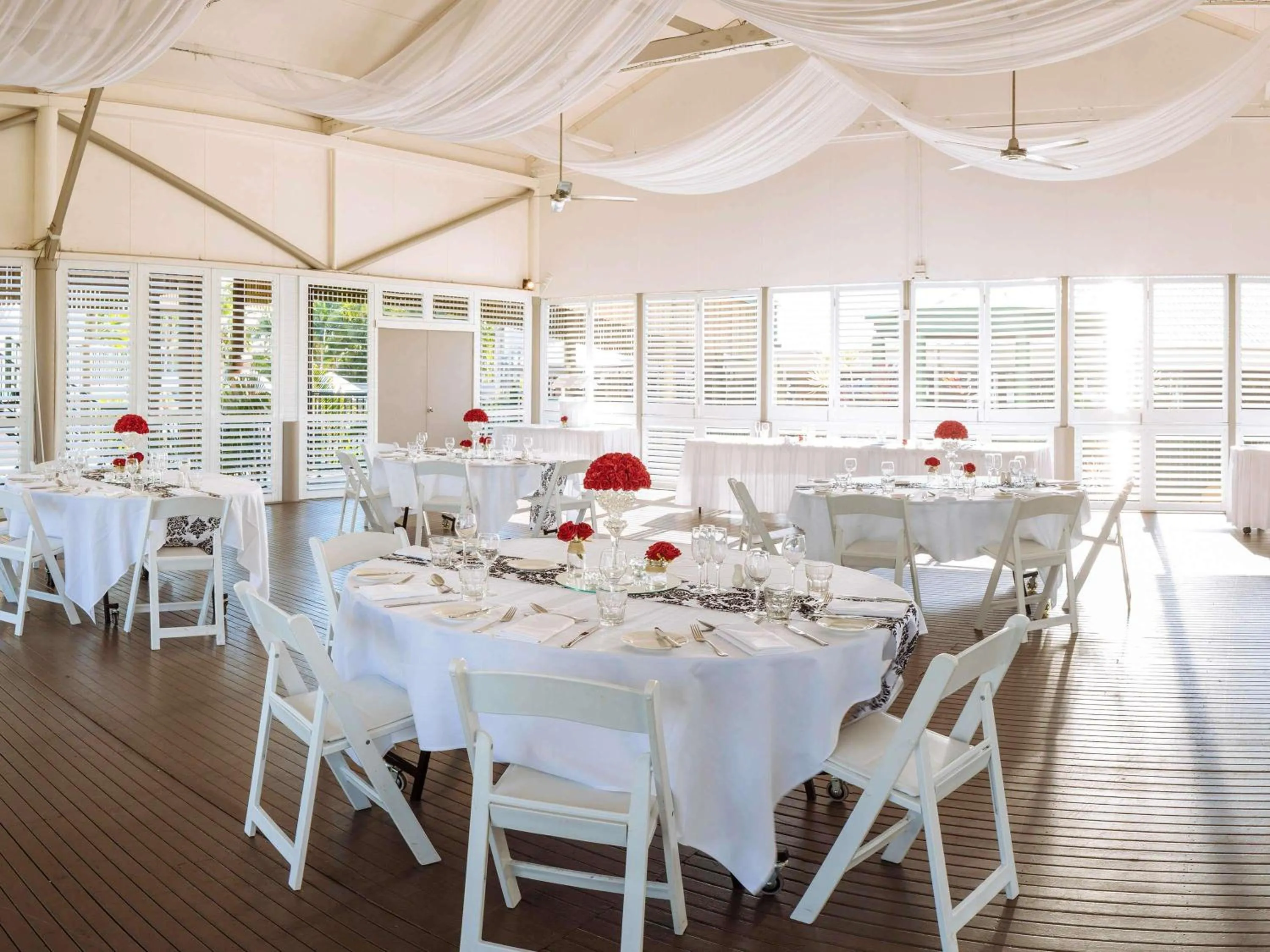 wedding in Mercure Townsville