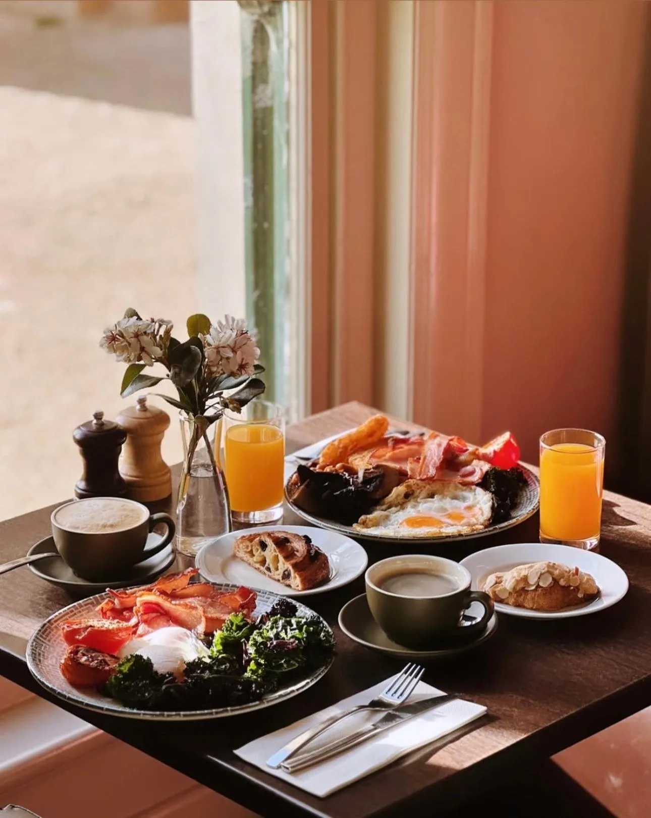 Breakfast in Lancemore Mansion Hotel Werribee Park