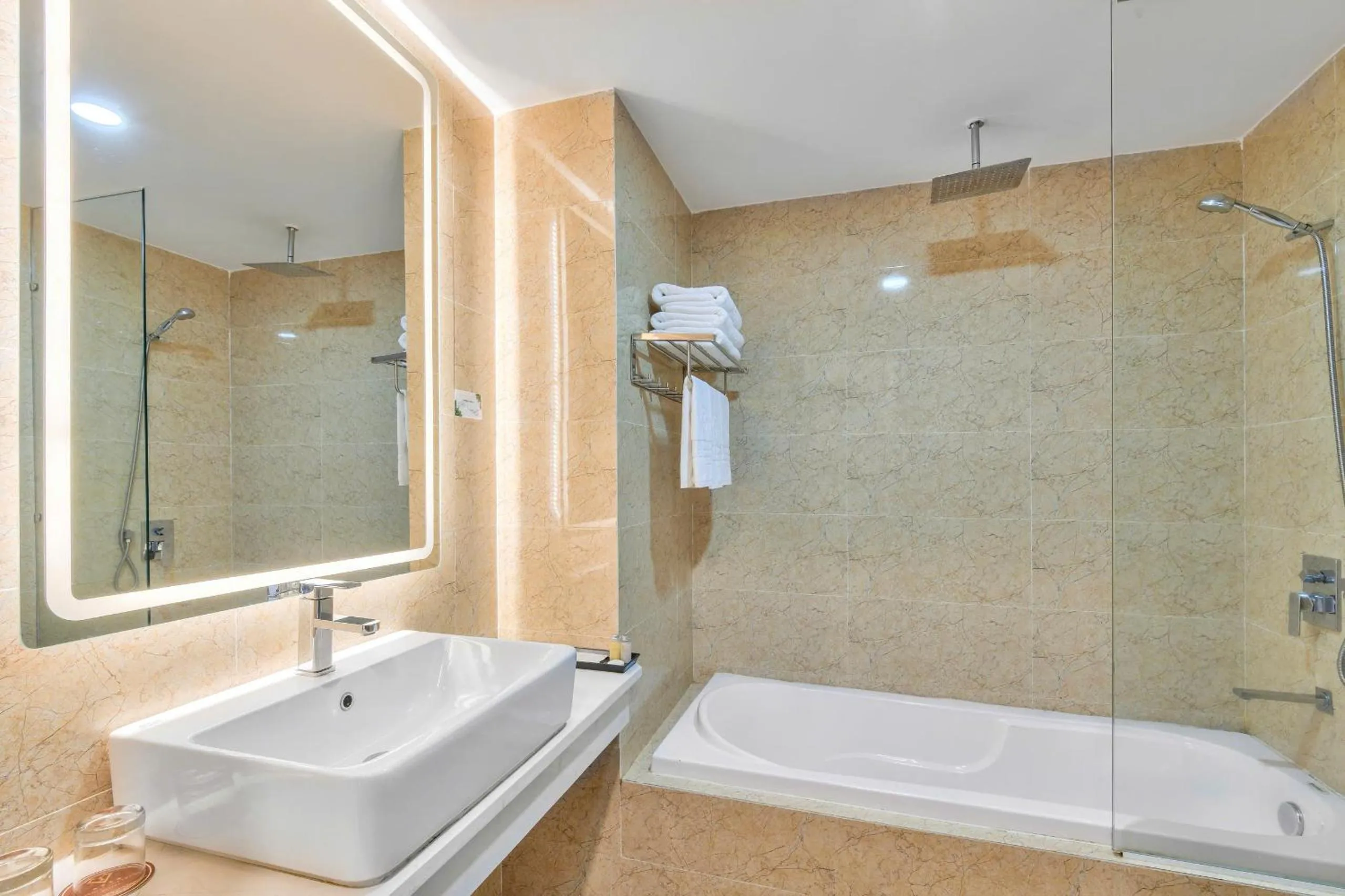 Shower in Imperial Nha Trang