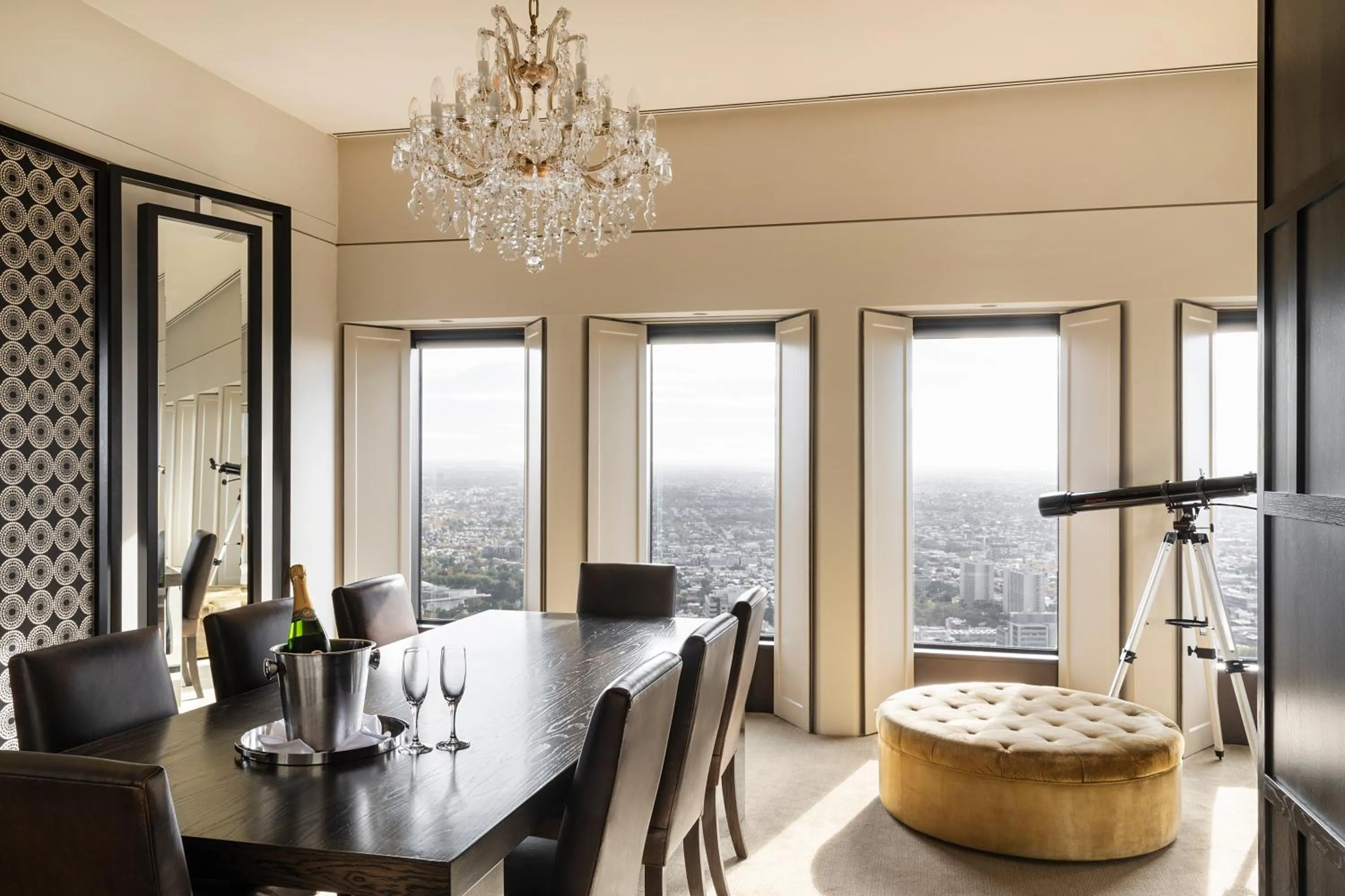 Dining area in Sofitel Melbourne On Collins