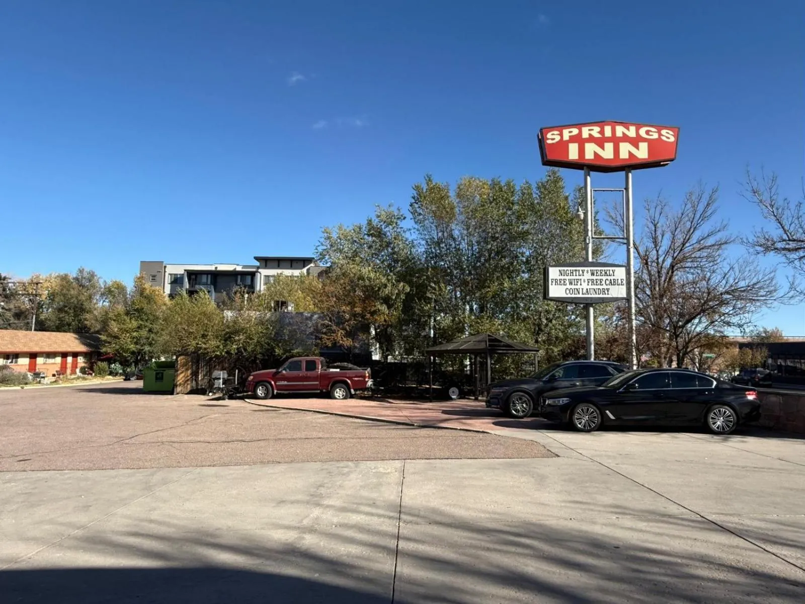 Parking in Springs Inn by Capital O I 25