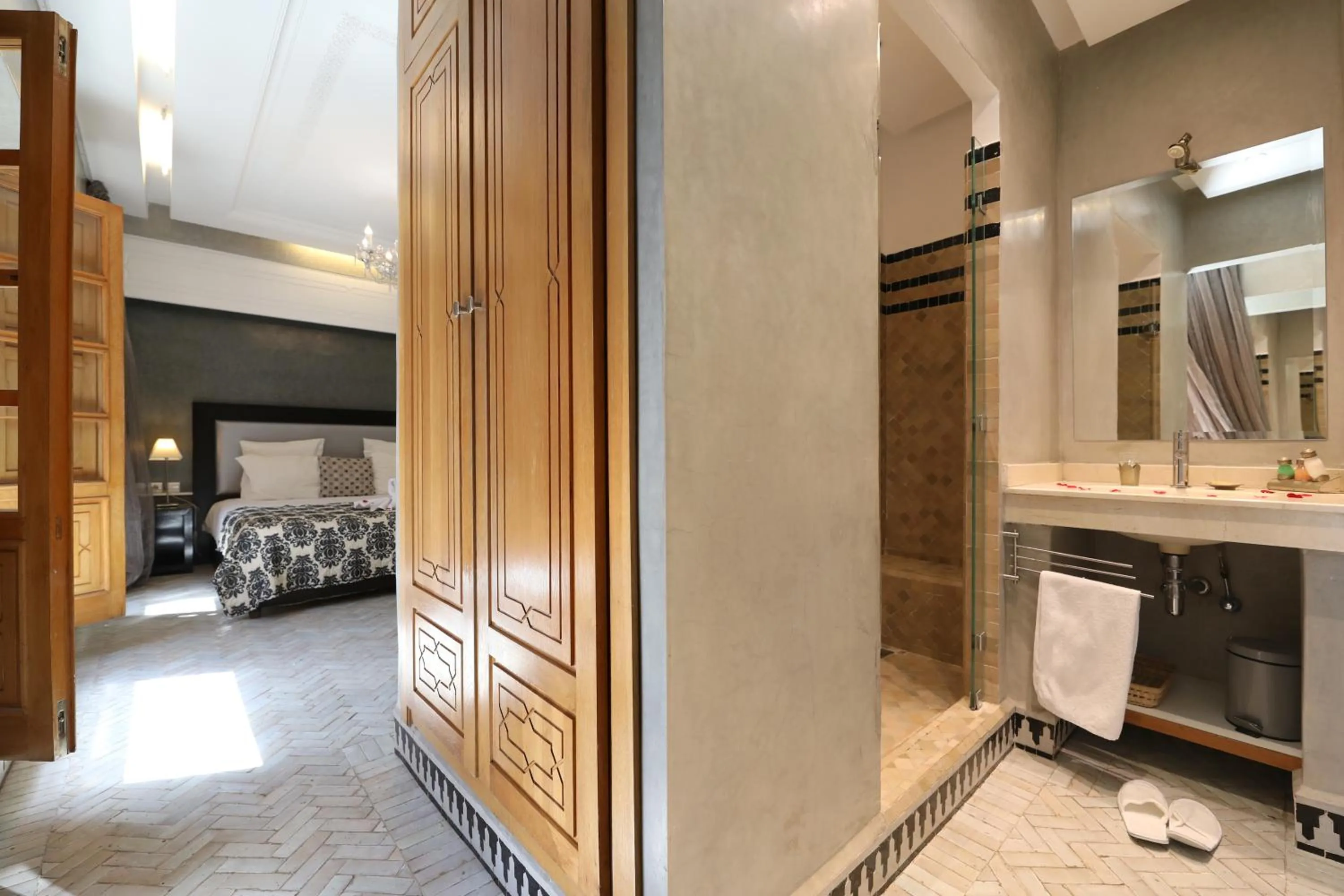 Bathroom in Riad L'Etoile D'Orient