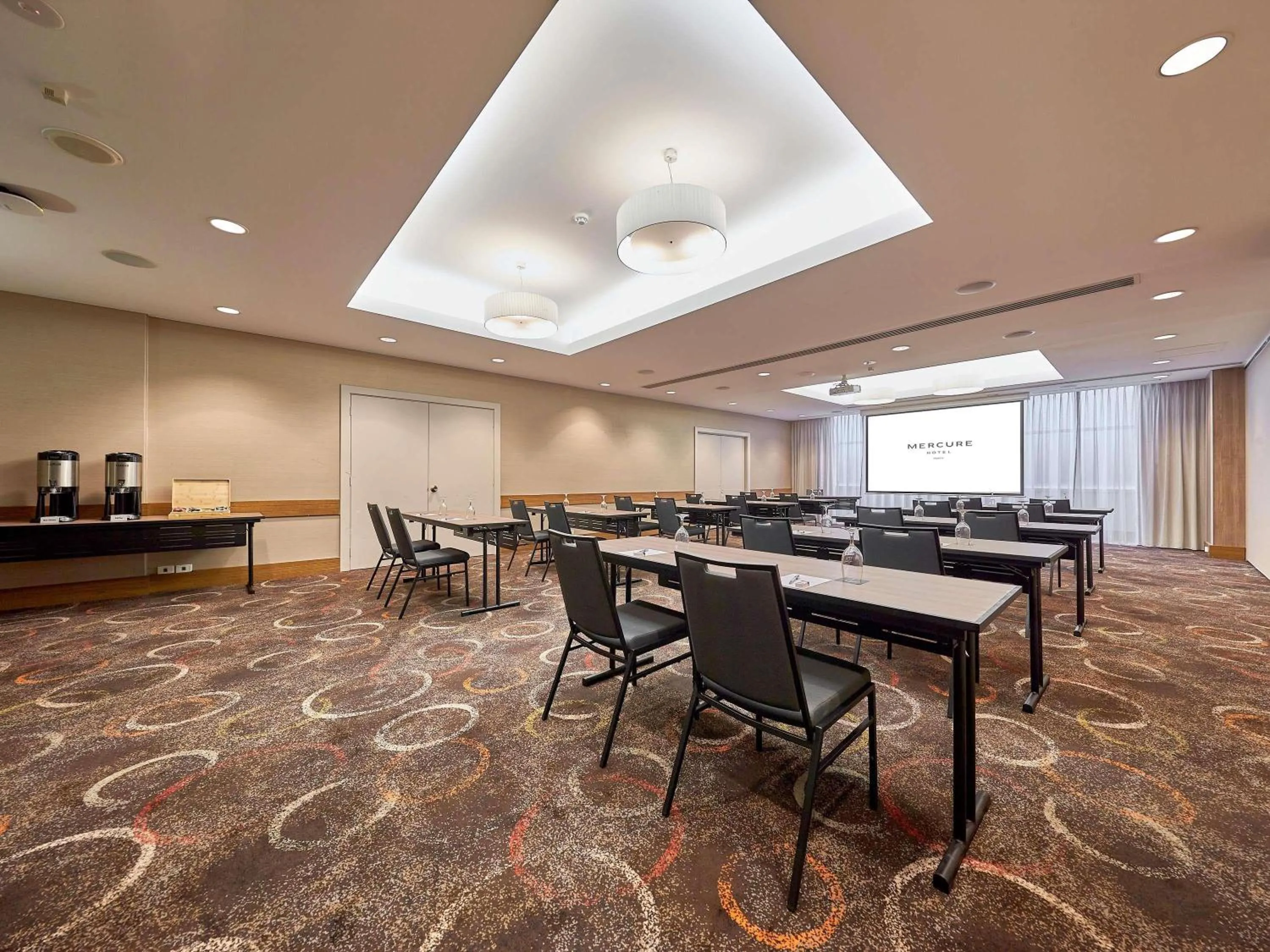 Meeting/conference room in Mercure Perth