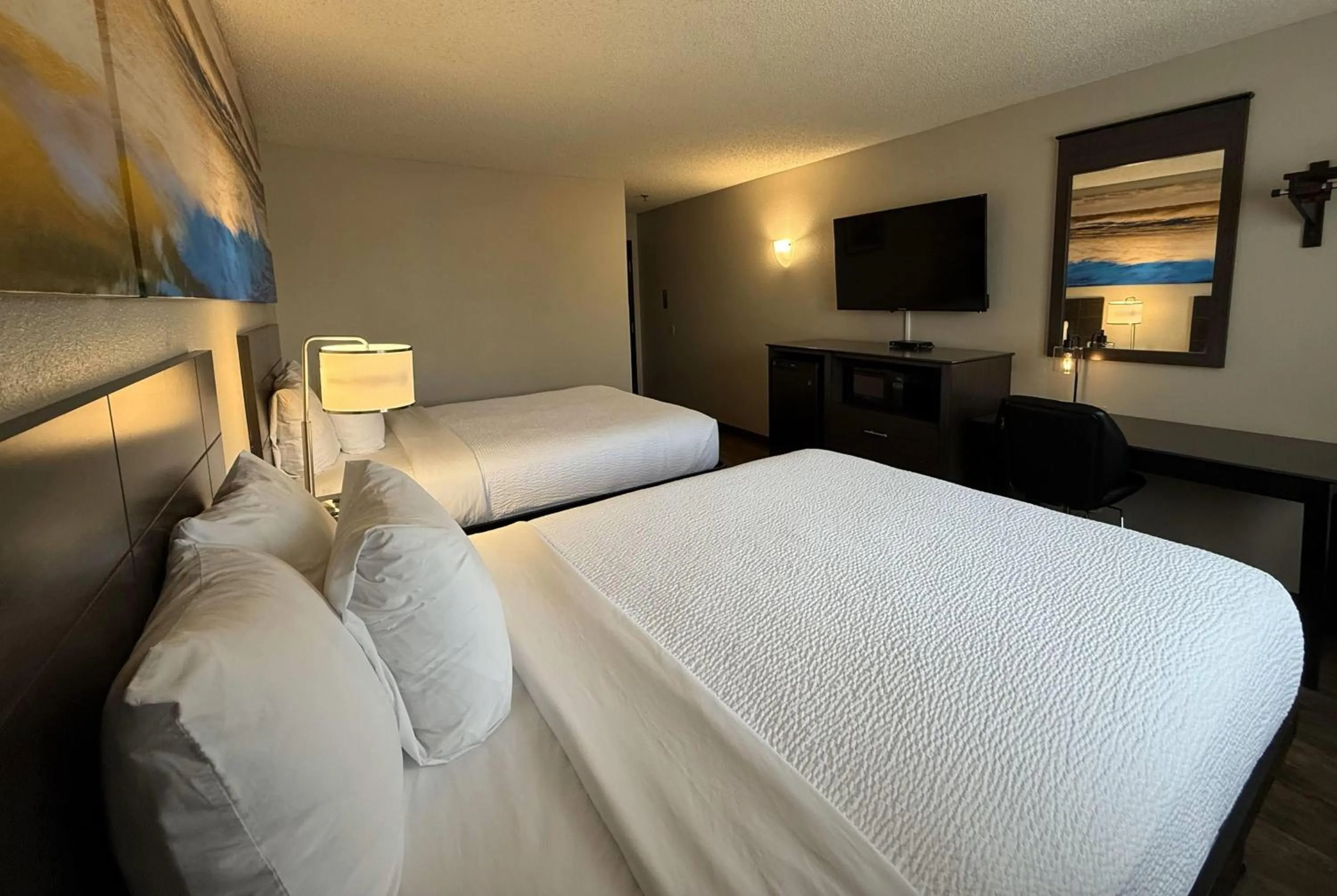 Photo of the whole room, Bed in Days Inn by Wyndham Orange Park/Jacksonville