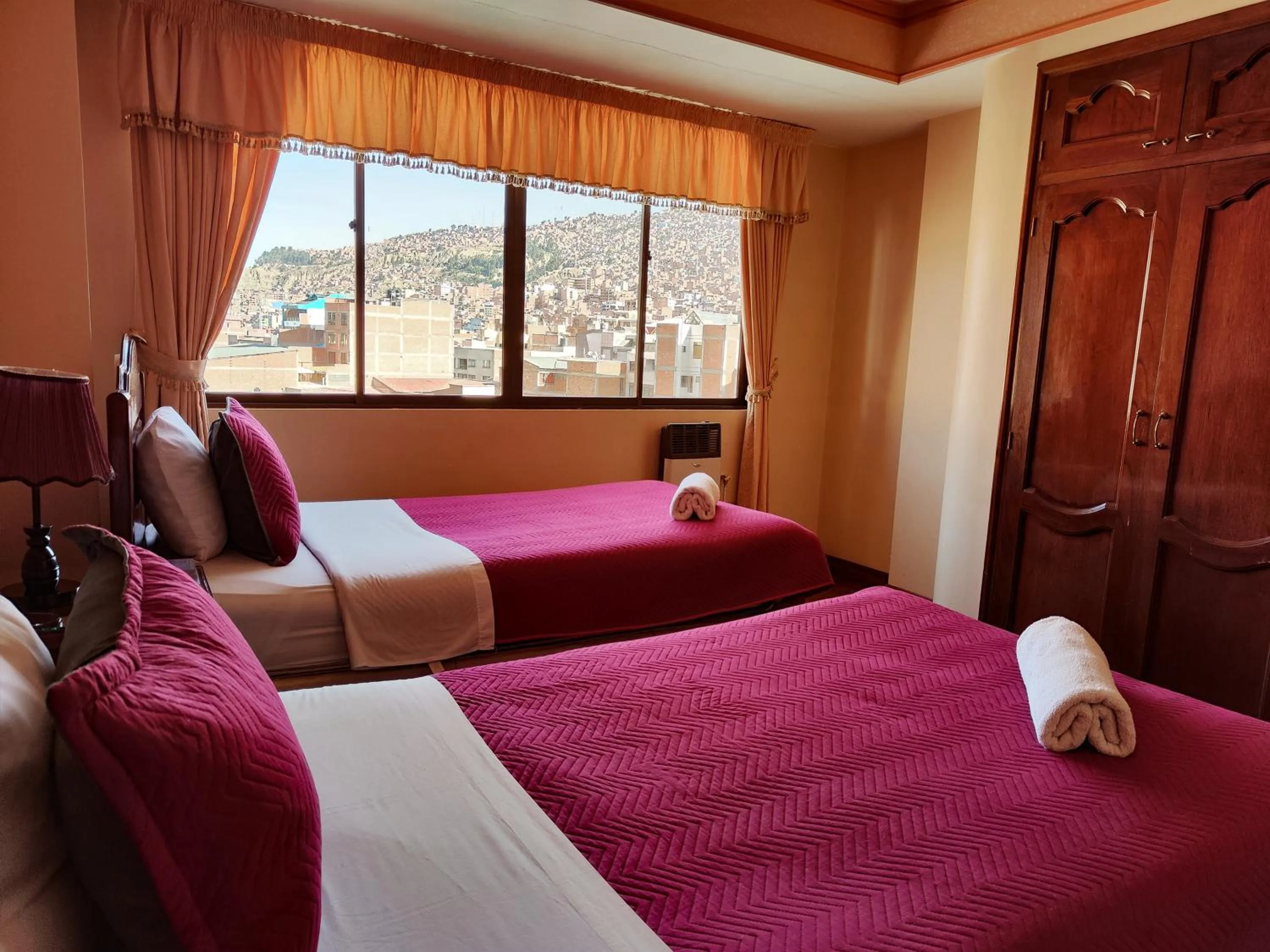 Bedroom, Bed in Hotel Diamante Azul