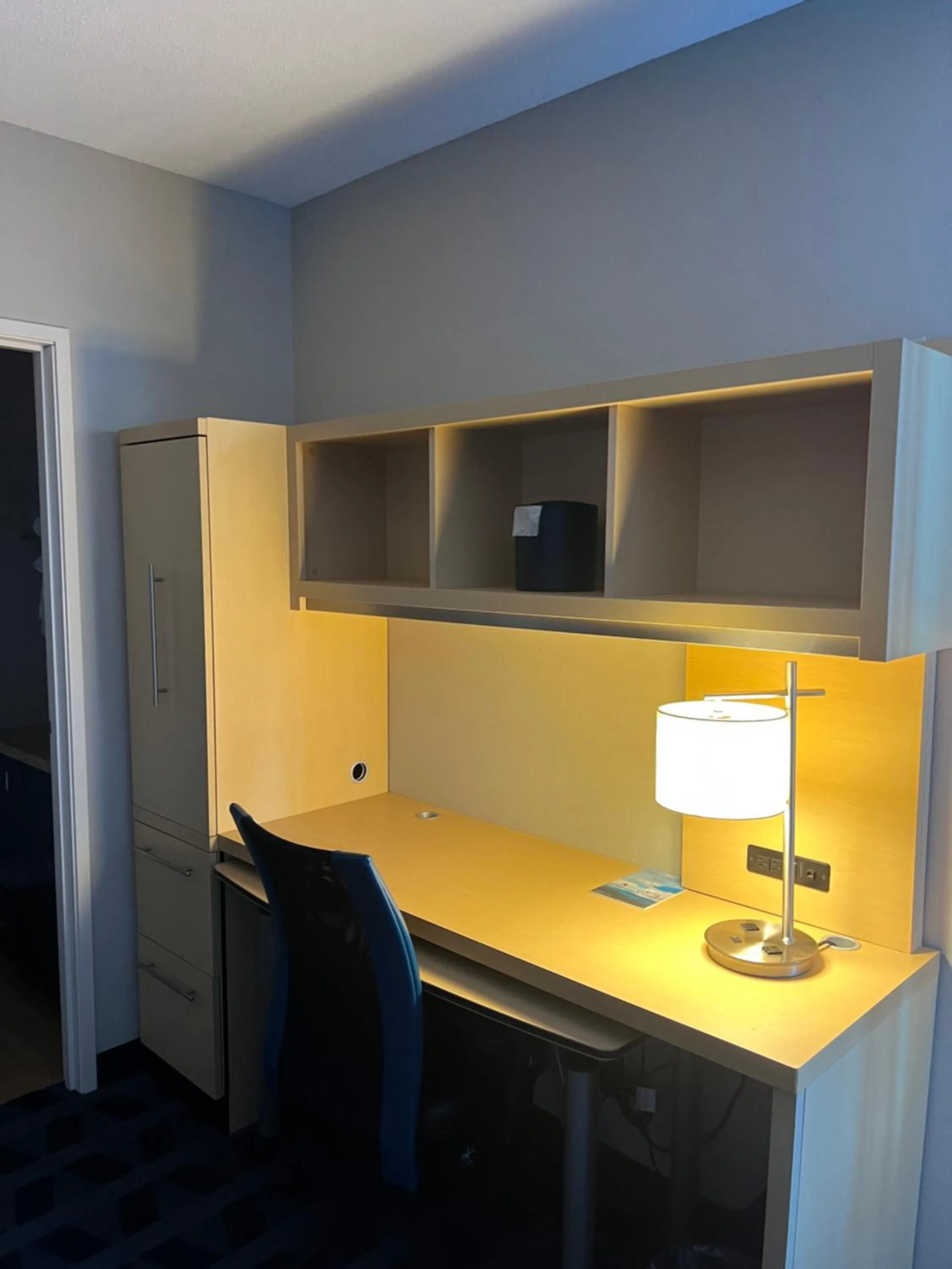 hair dresser in TownePlace Suites by Marriott Williamsport