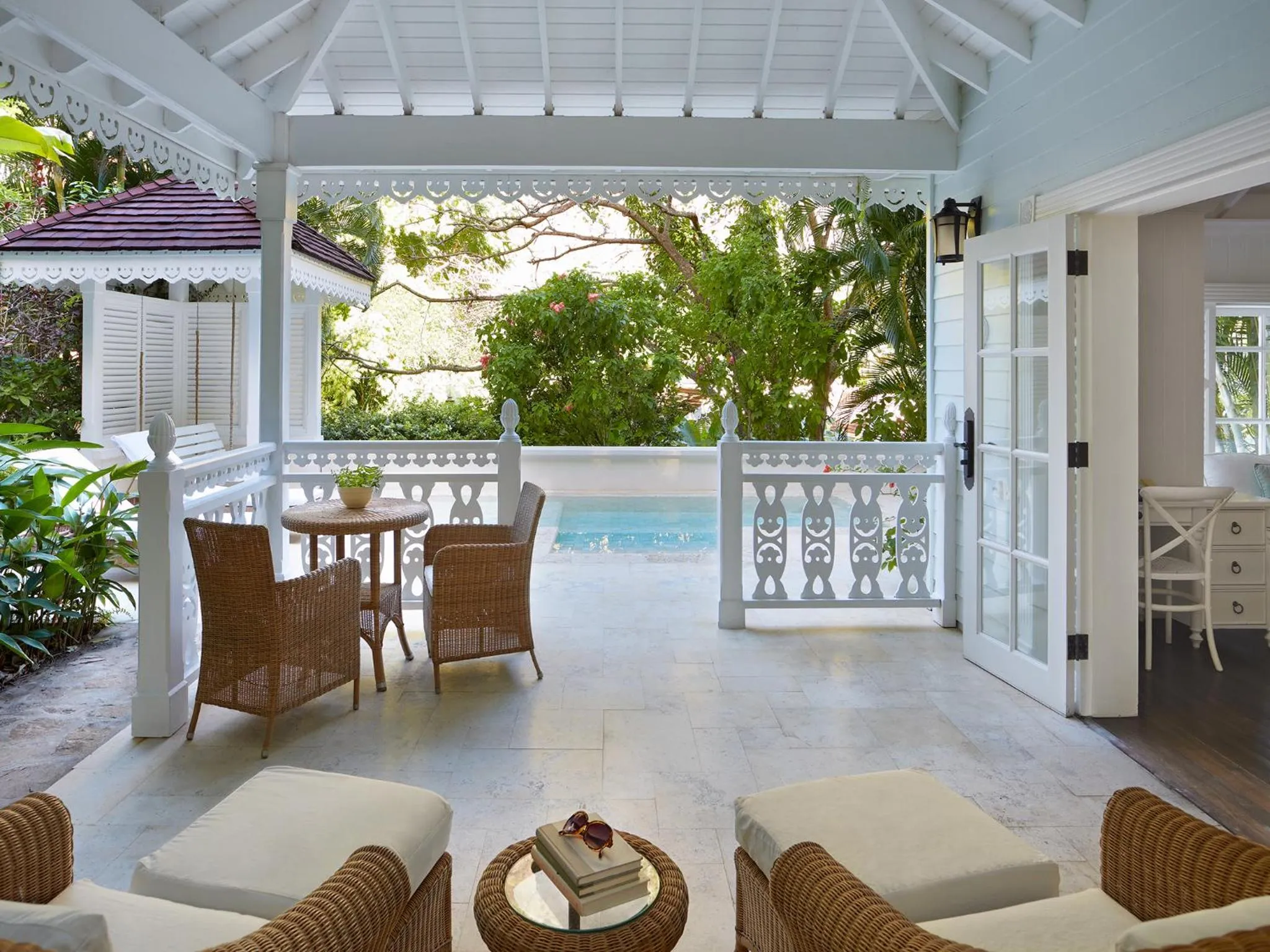 Patio in Sugar Beach, A Viceroy Resort