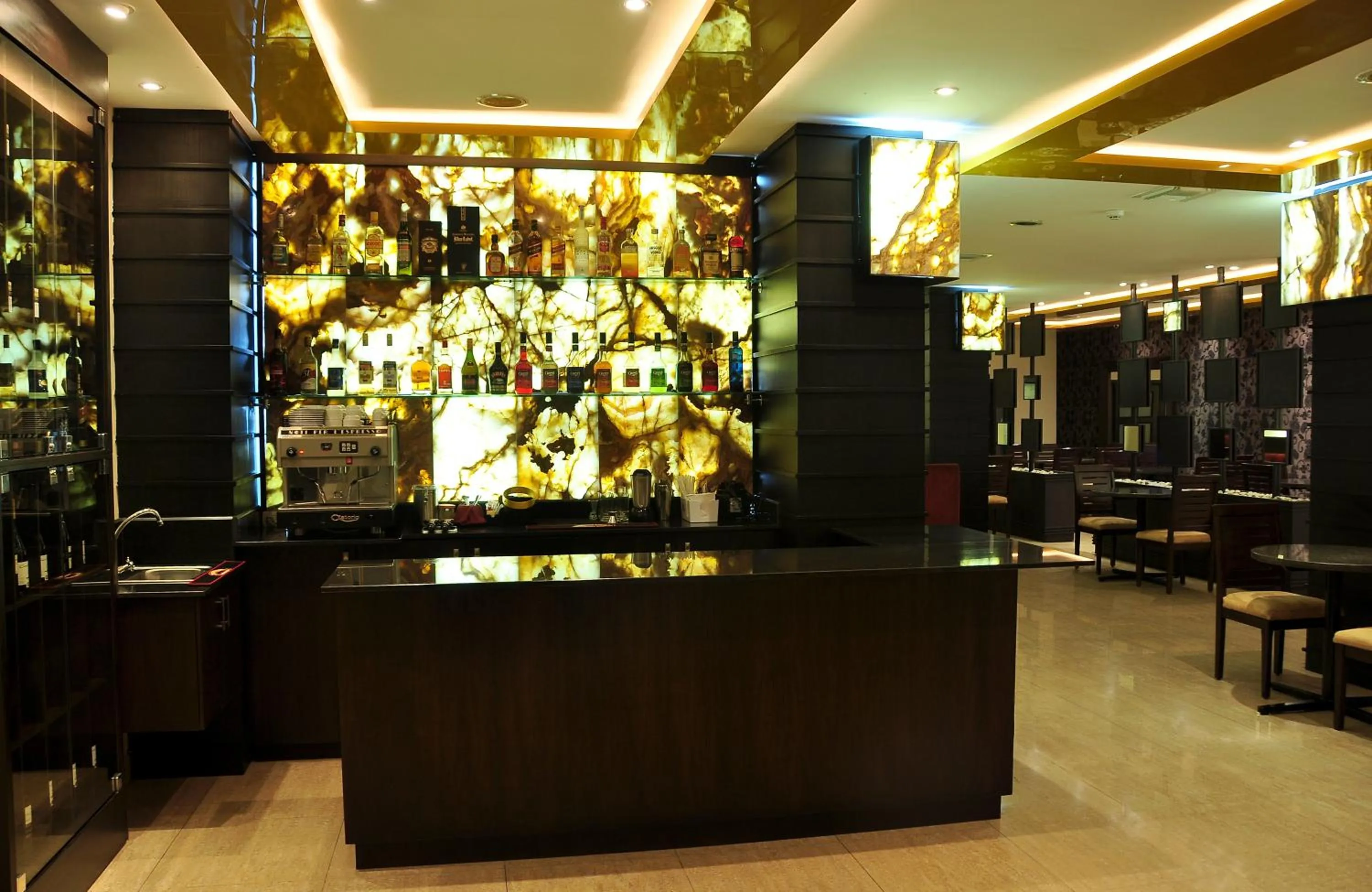 Restaurant/places to eat in Hotel Marcelius