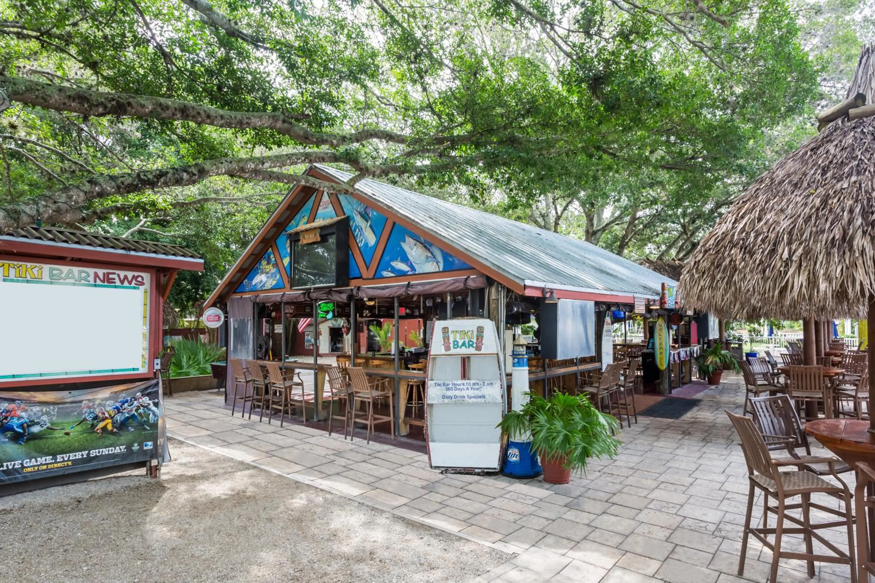 Day in Days Inn by Wyndham Fort Myers Springs Resort