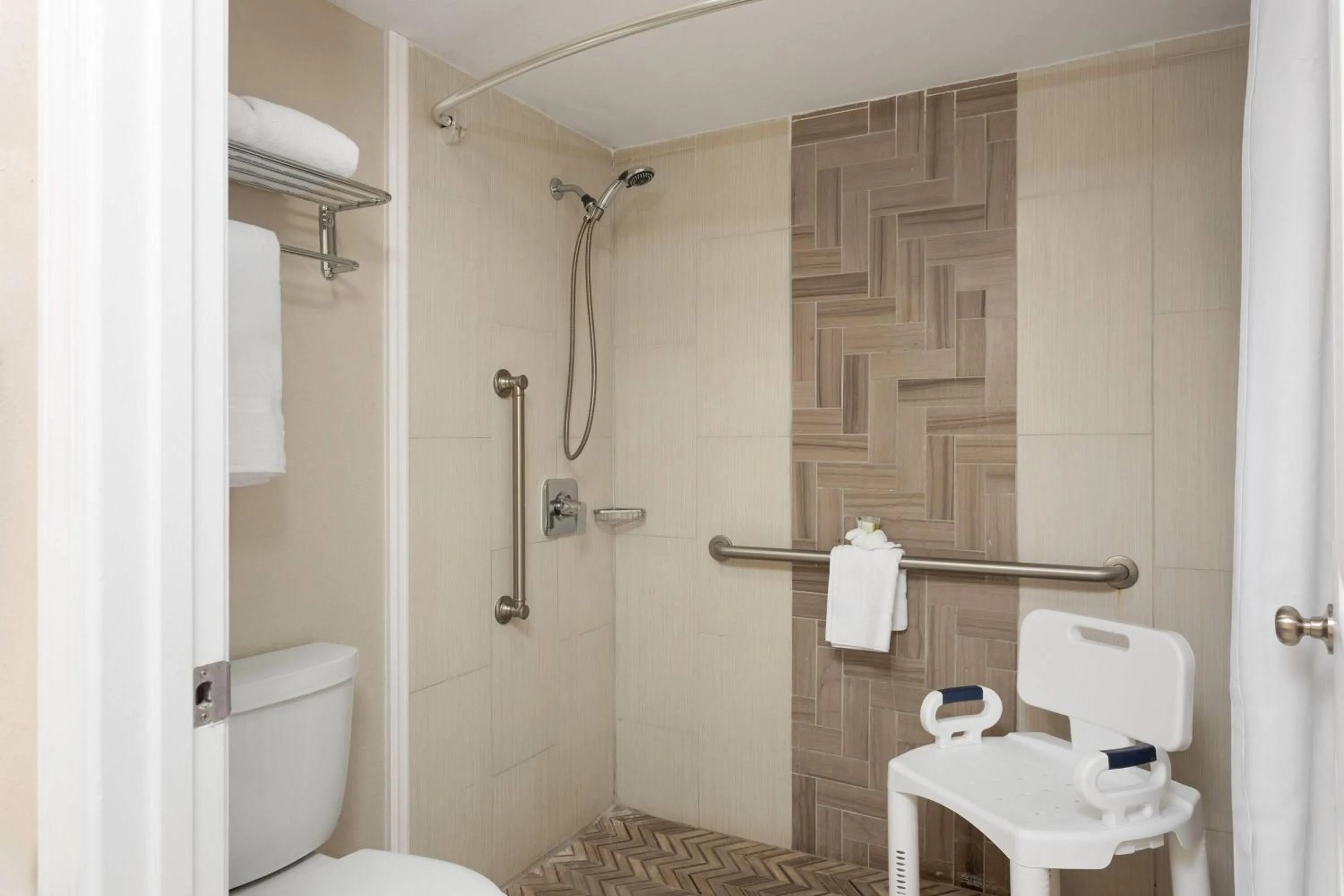 Shower in Days Inn by Wyndham Fort Myers Springs Resort