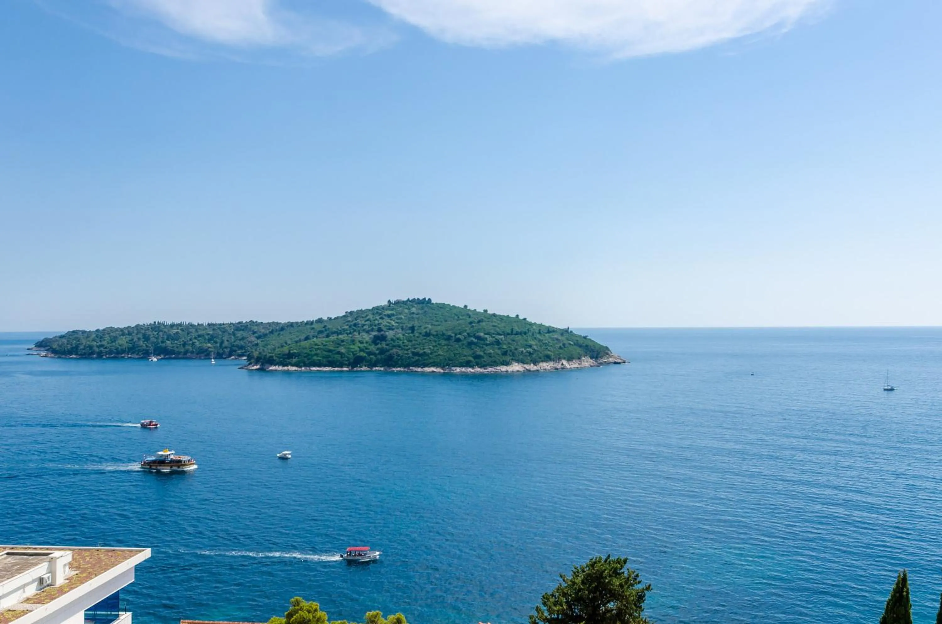 Sea view in Apartments Lazarin