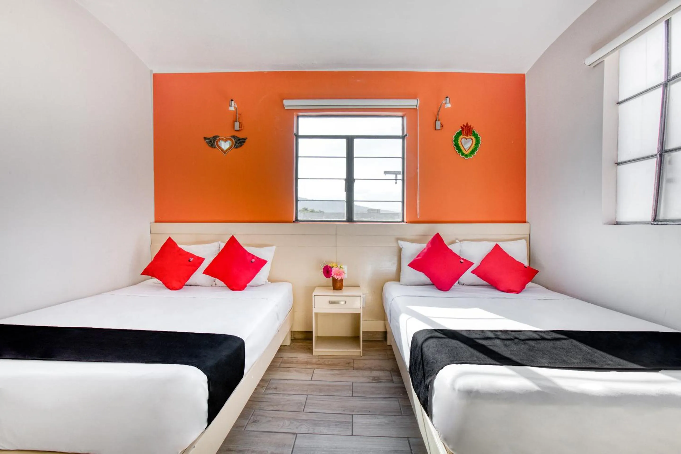 Bedroom in Capital O El Andariego, Oaxaca