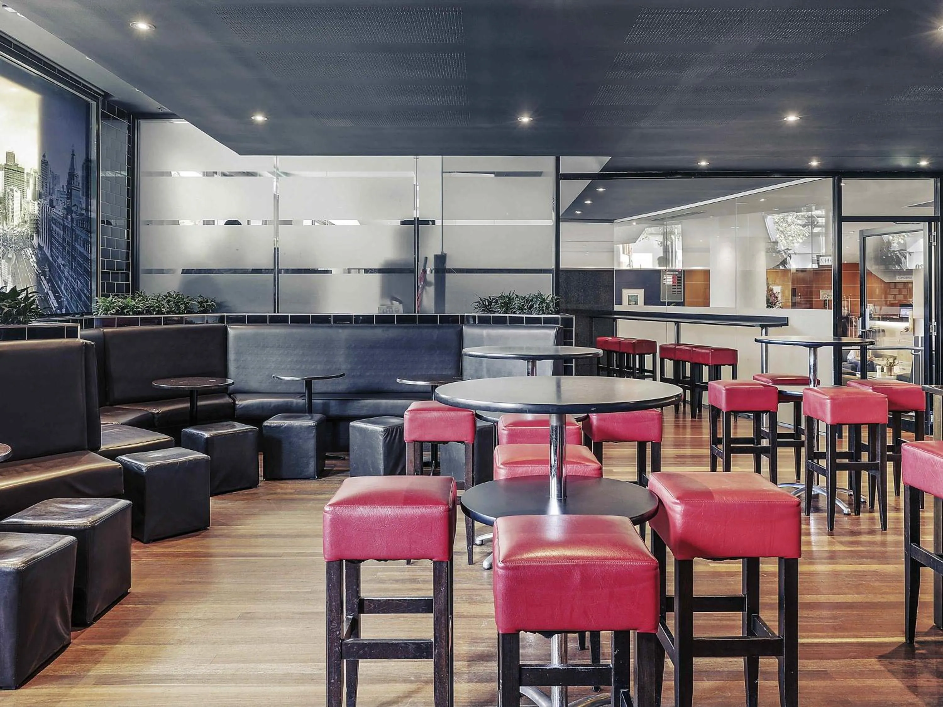 Restaurant/places to eat in Mercure Sydney