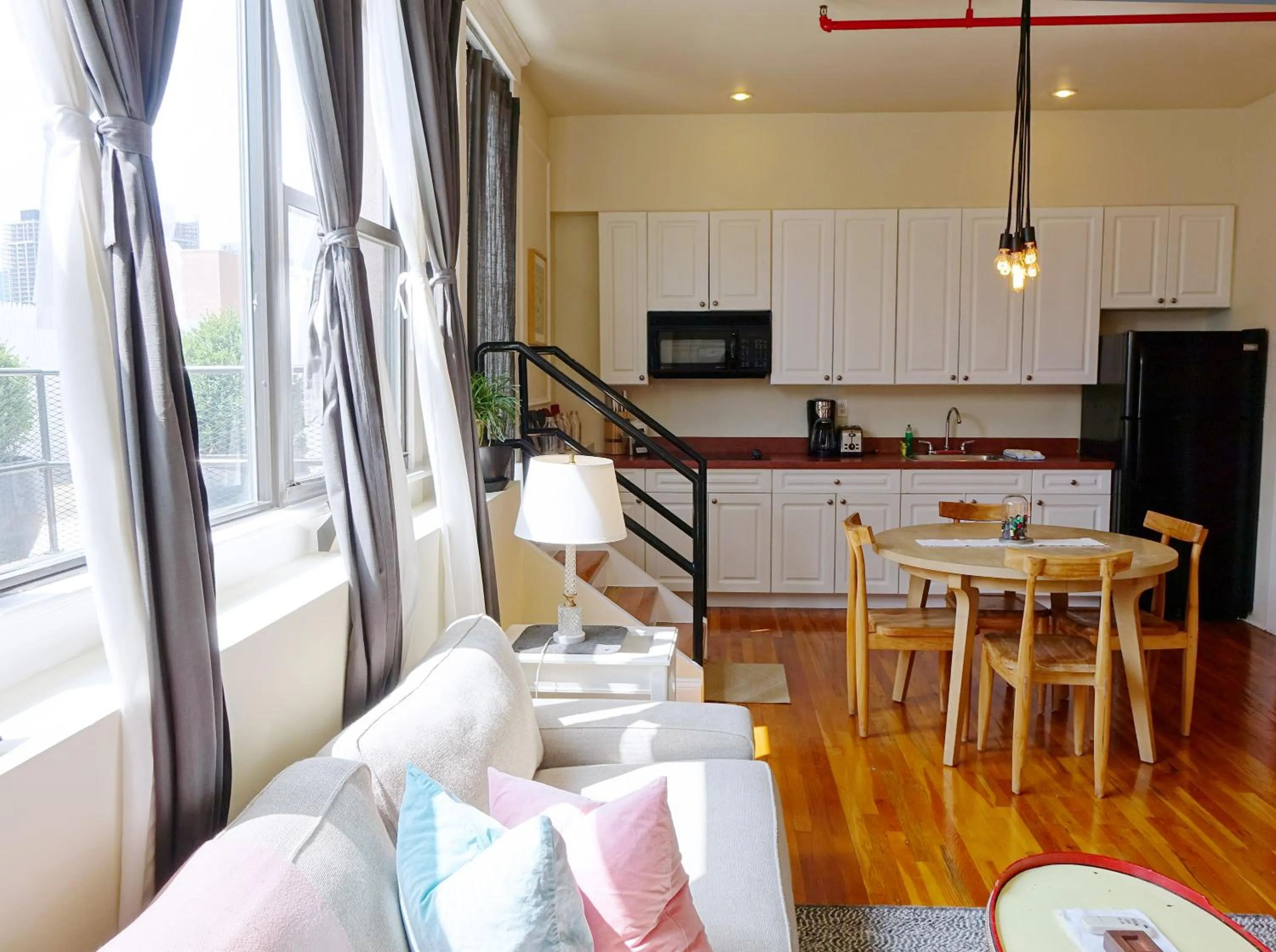 Photo of the whole room in The Box House Hotel