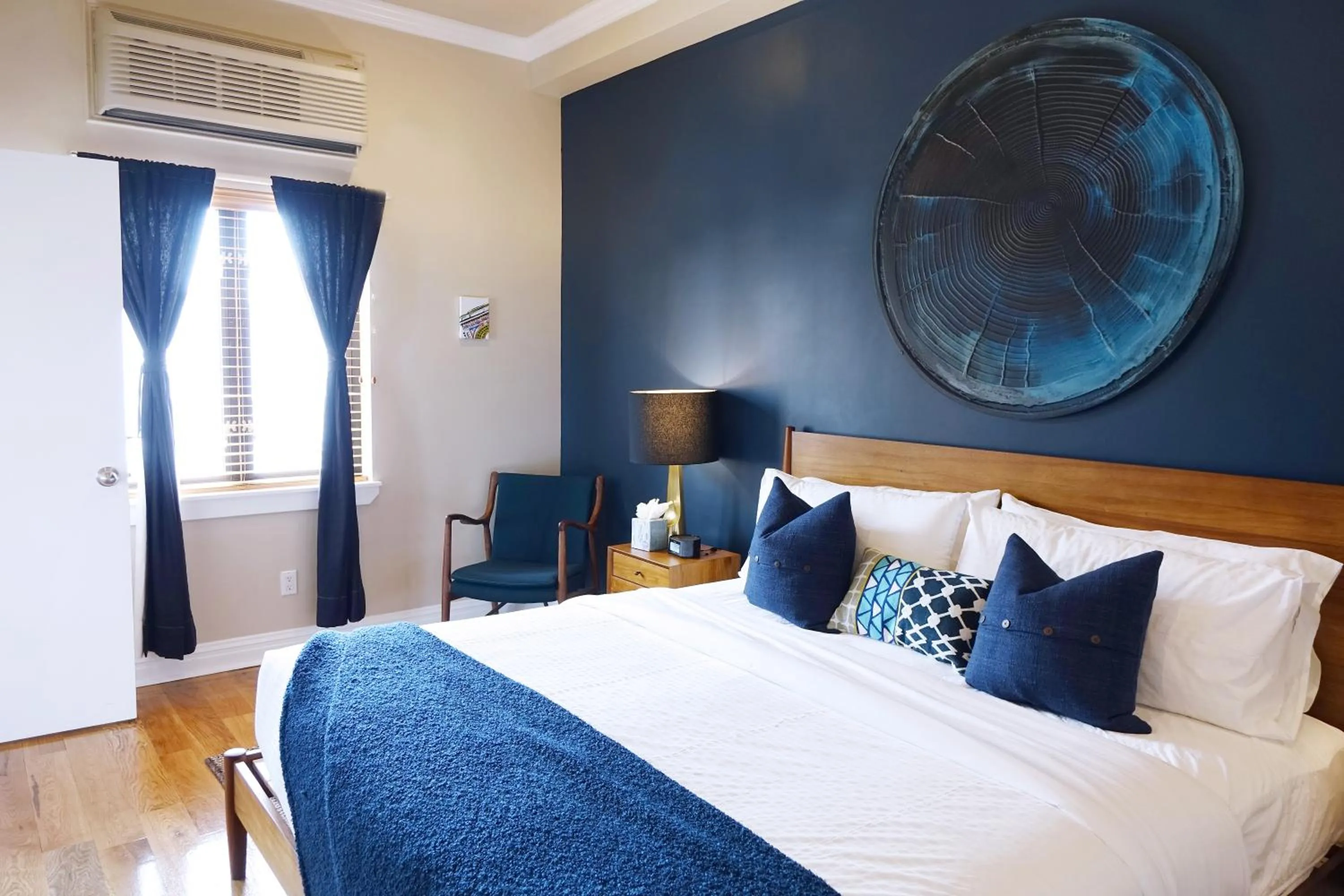 Bedroom, Bed in The Box House Hotel