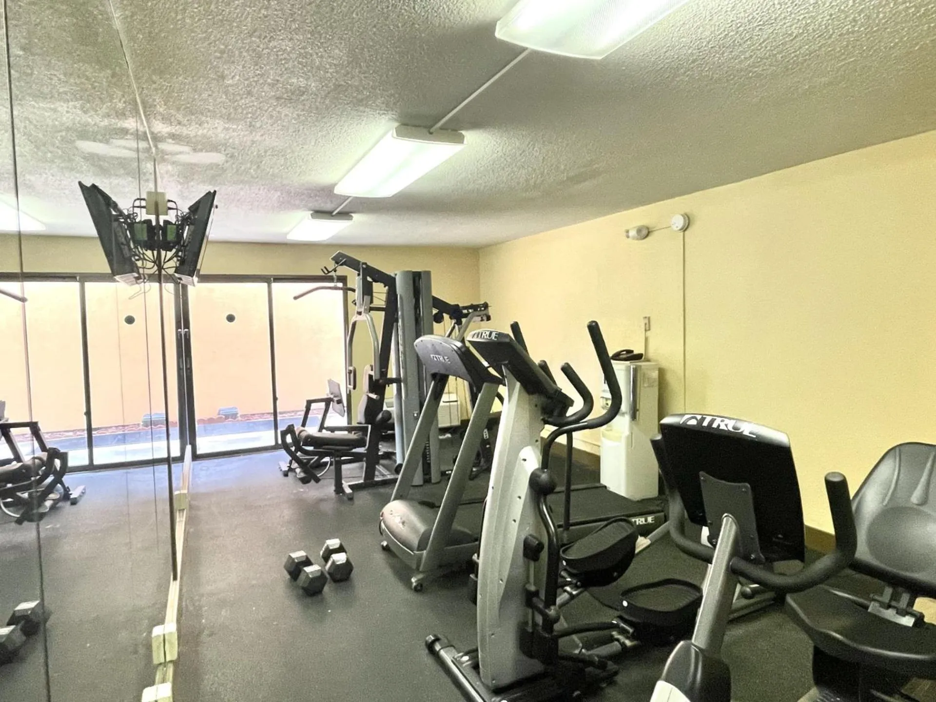 Fitness centre/facilities in Quality Inn Conference Center Logansport