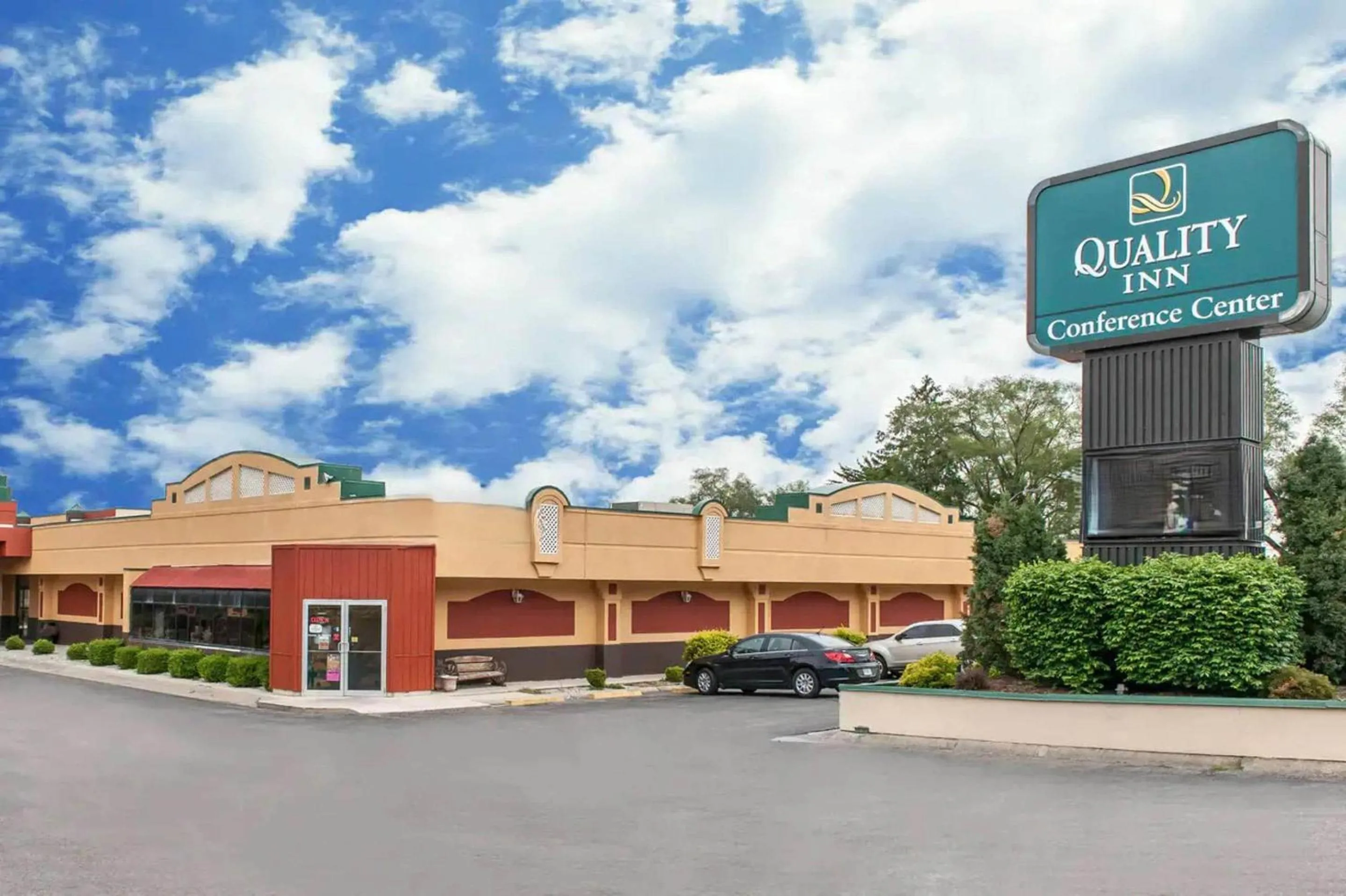 Property building in Quality Inn Conference Center Logansport
