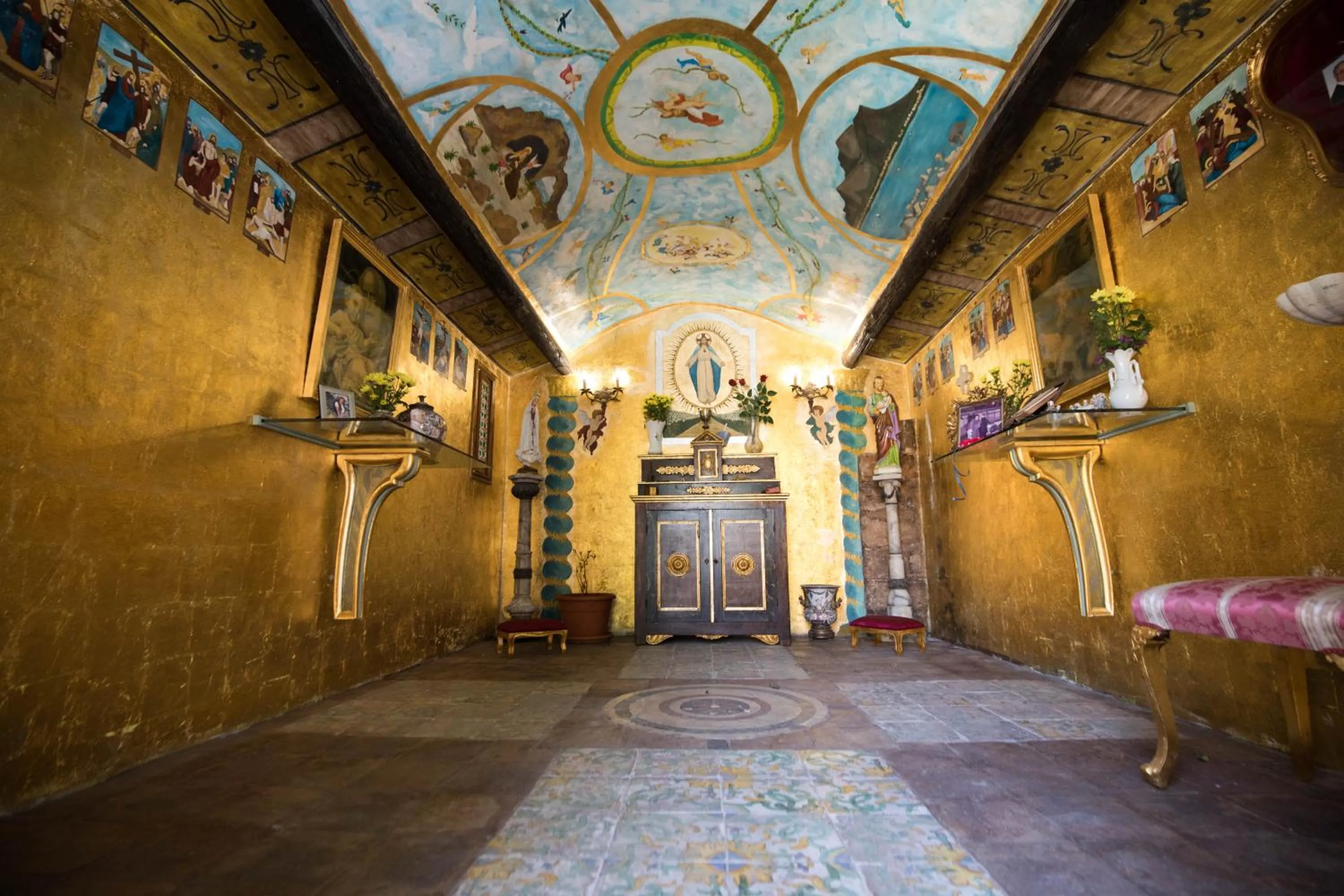 On site in Cannatella's Mansion