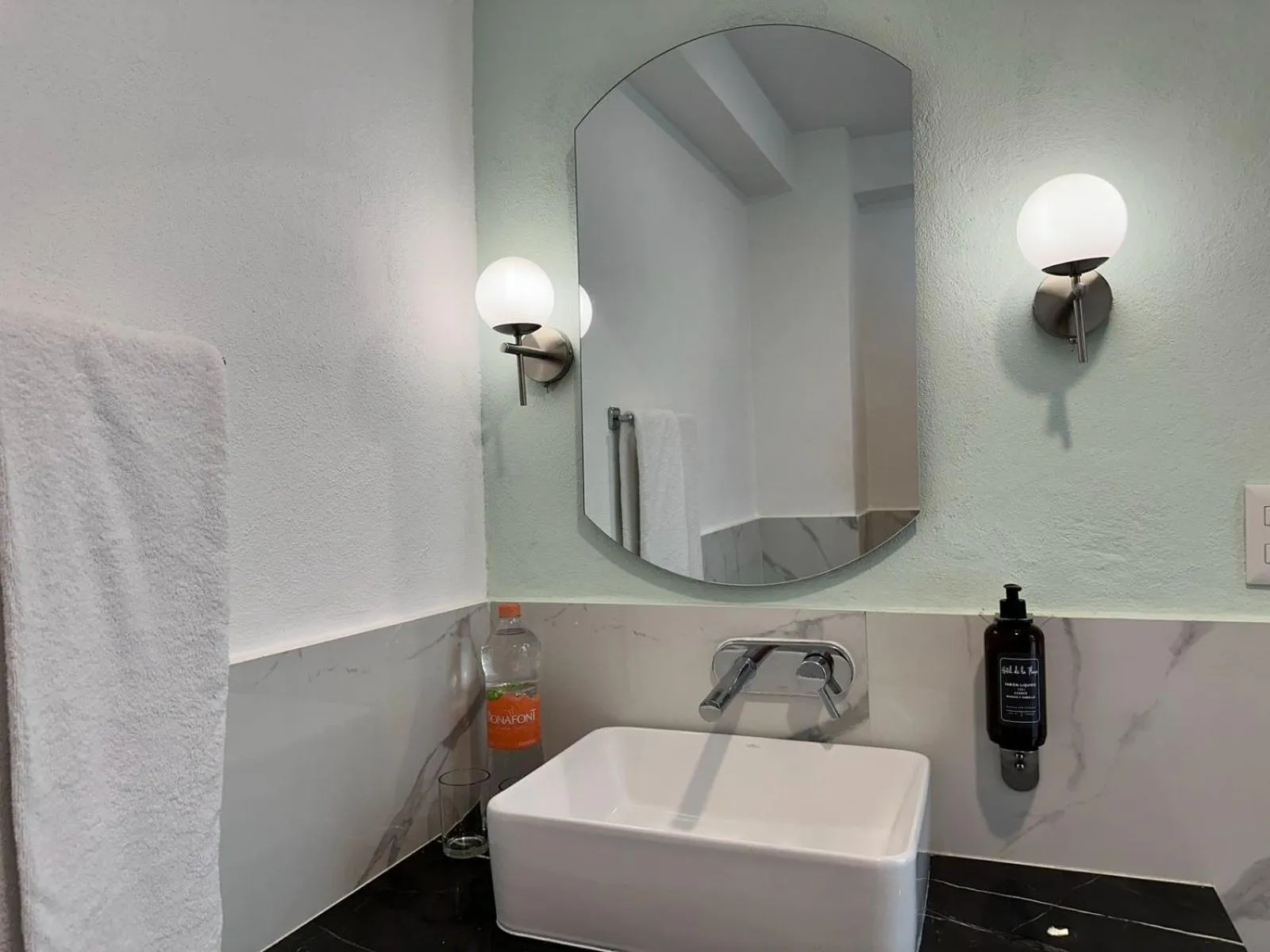 Bathroom in Acamar Beach Resort